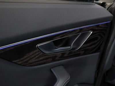 2023 Audi Q8 Premium Plus