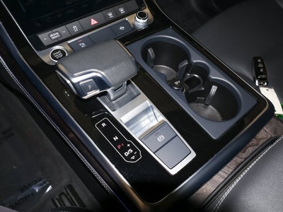 2023 Audi Q8 Premium Plus