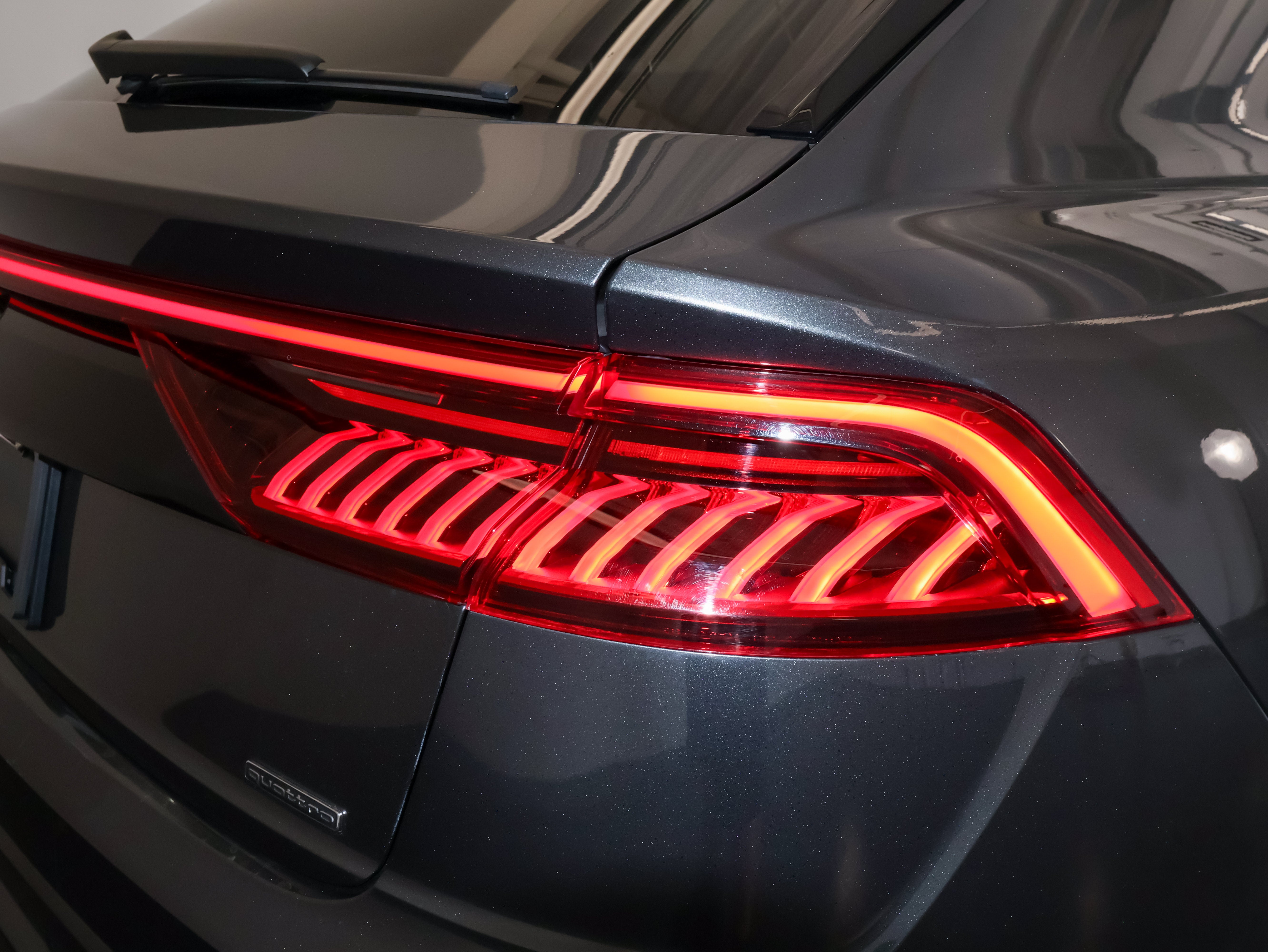 2023 Audi Q8 Premium Plus