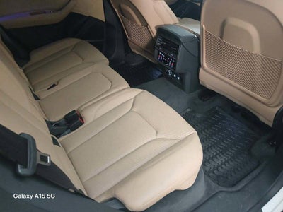 2019 Audi Q8 Prestige