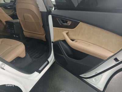 2019 Audi Q8 Prestige