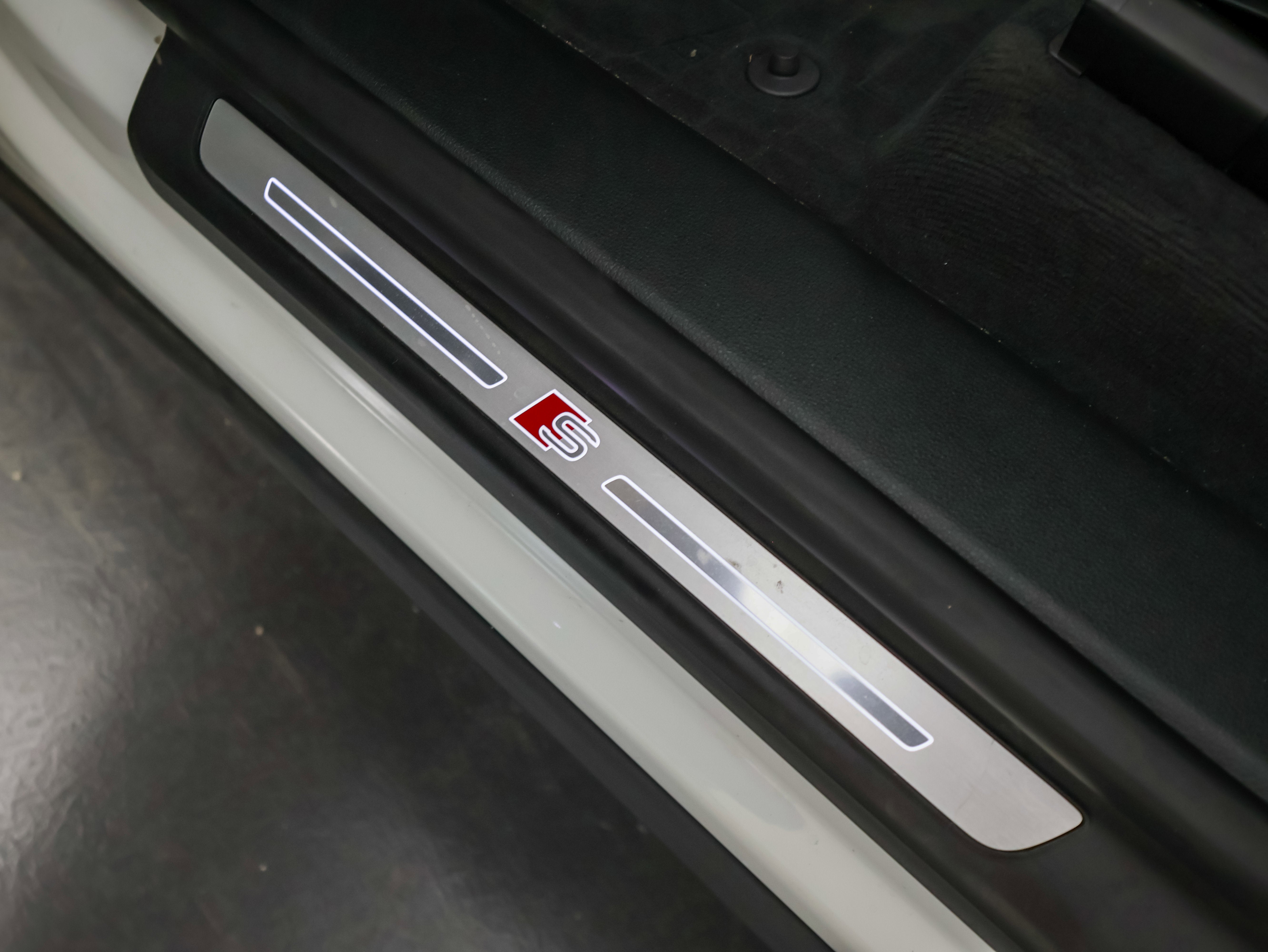 2019 Audi Q8 Prestige