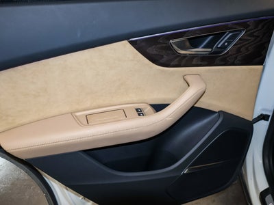 2019 Audi Q8 Prestige