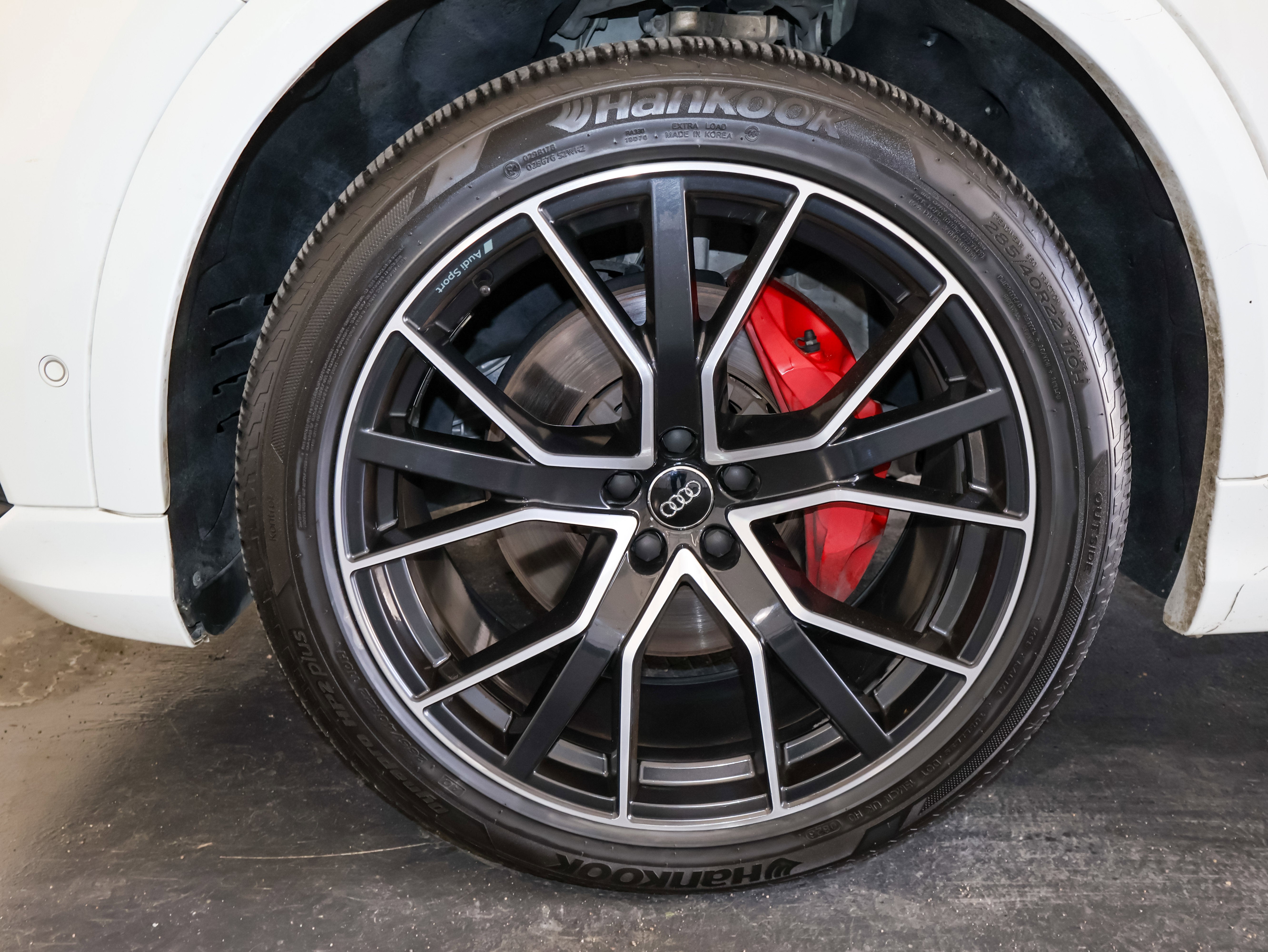 2019 Audi Q8 Prestige