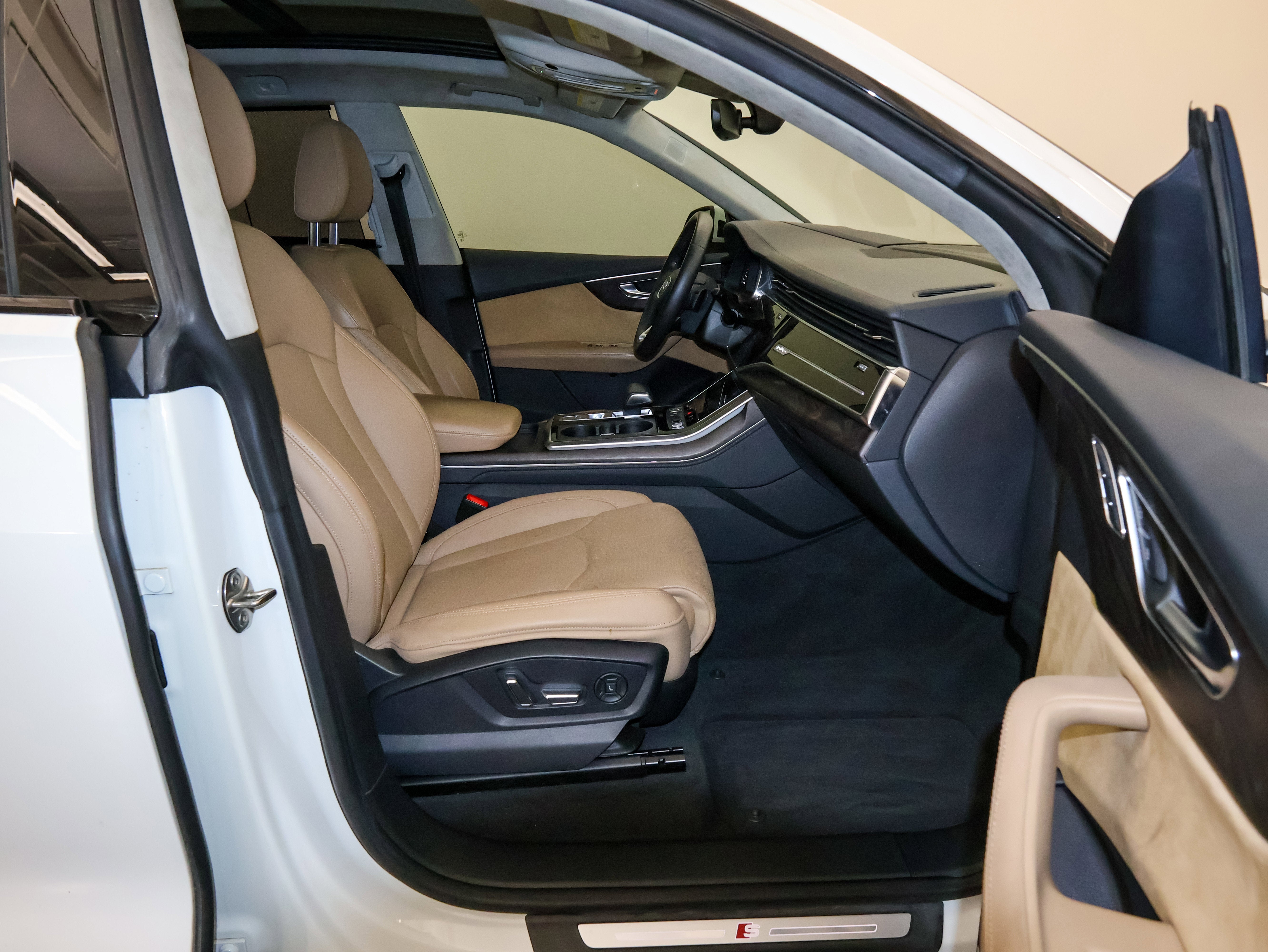 2019 Audi Q8 Prestige