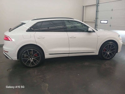 2019 Audi Q8 Prestige