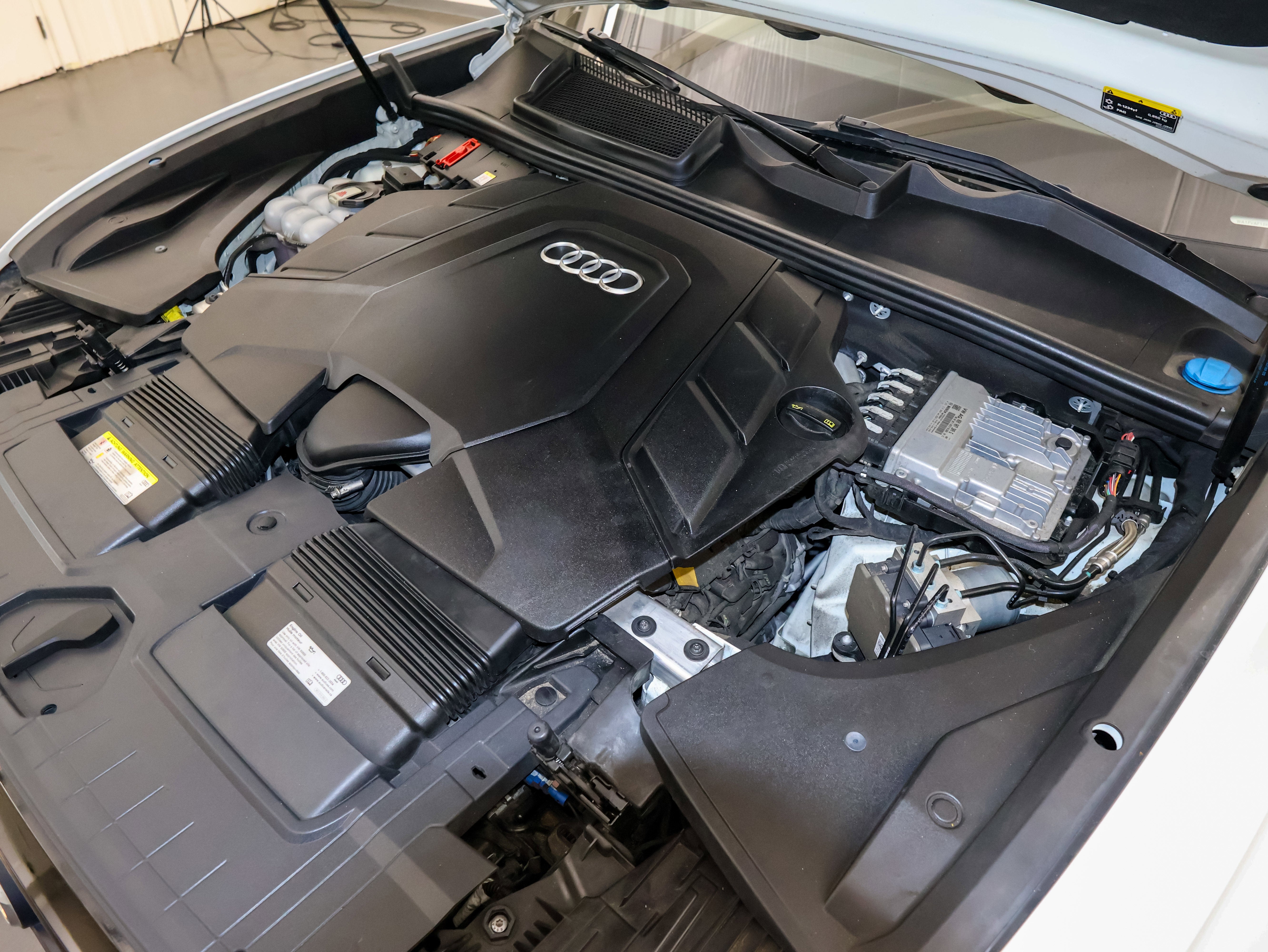 2019 Audi Q8 Prestige