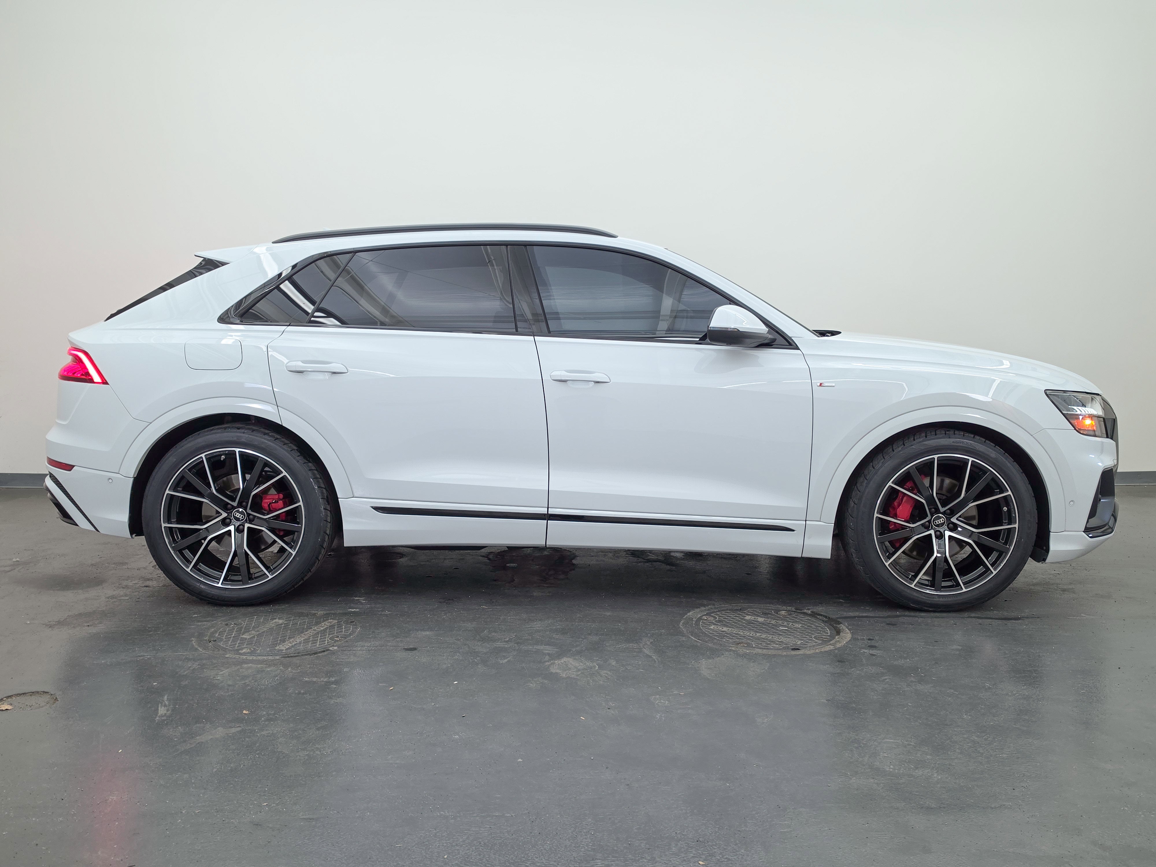2023 Audi Q8 Prestige