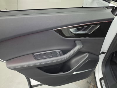 2023 Audi Q8 Prestige
