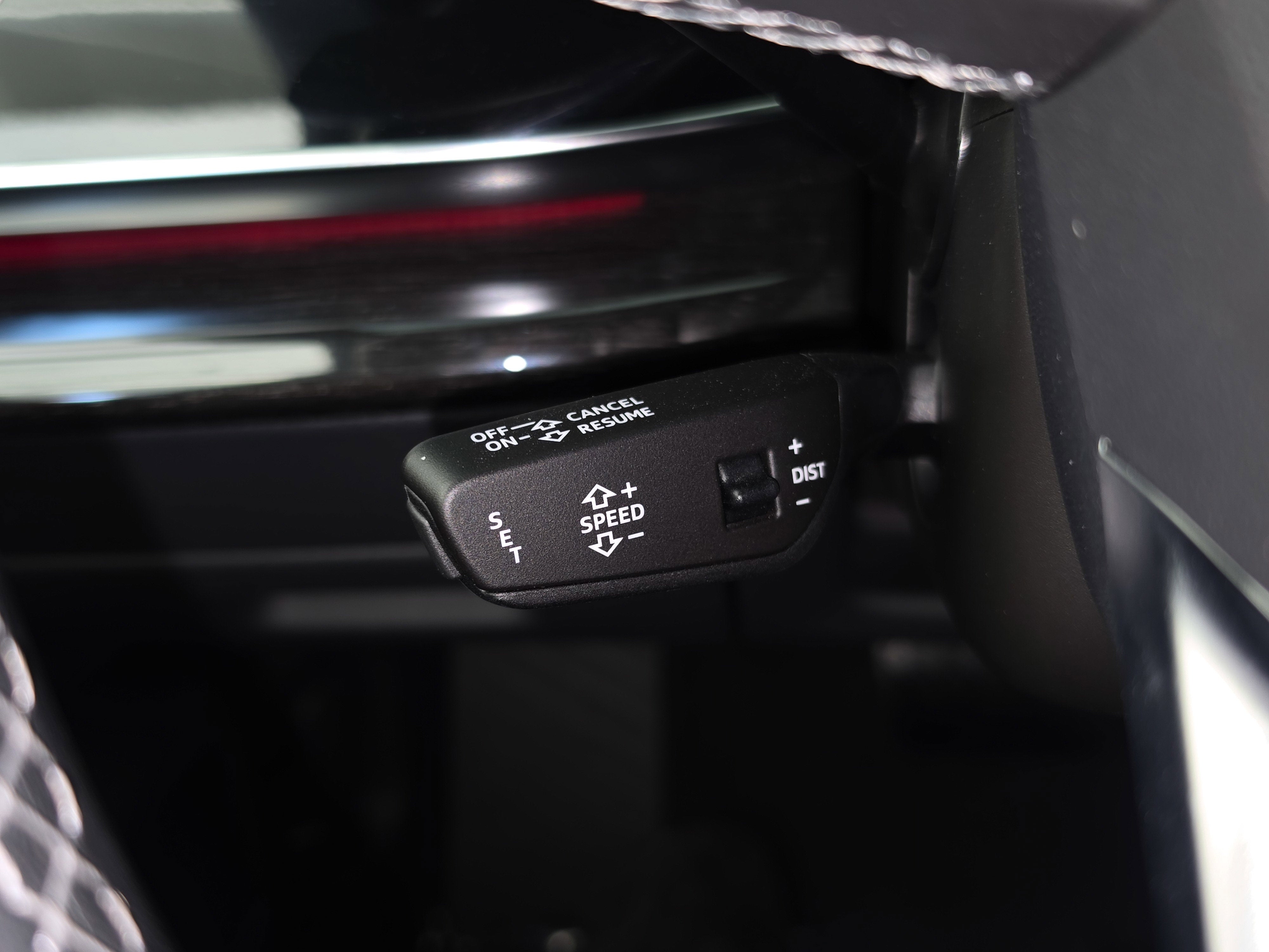 2023 Audi Q8 Prestige