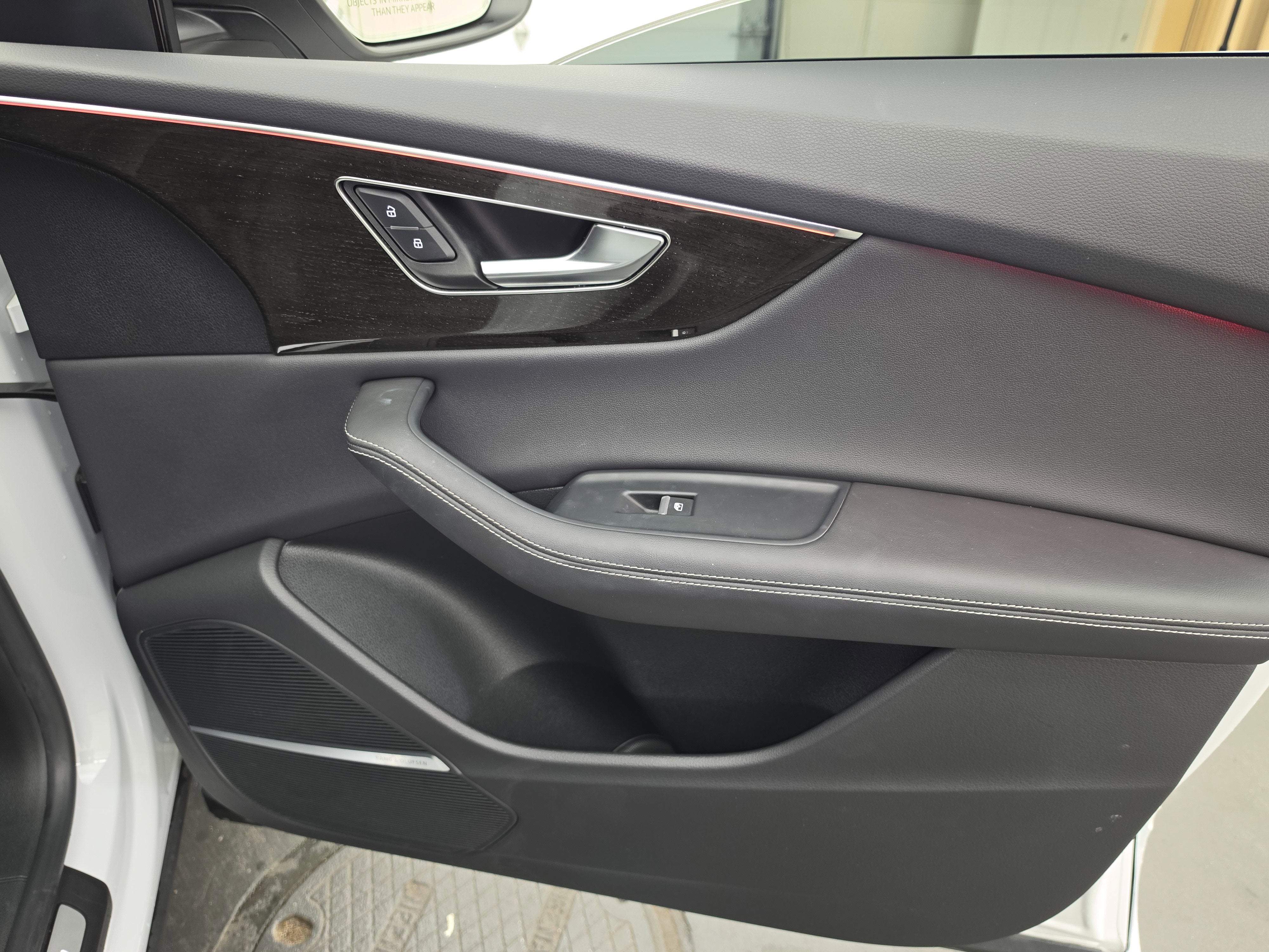 2023 Audi Q8 Prestige
