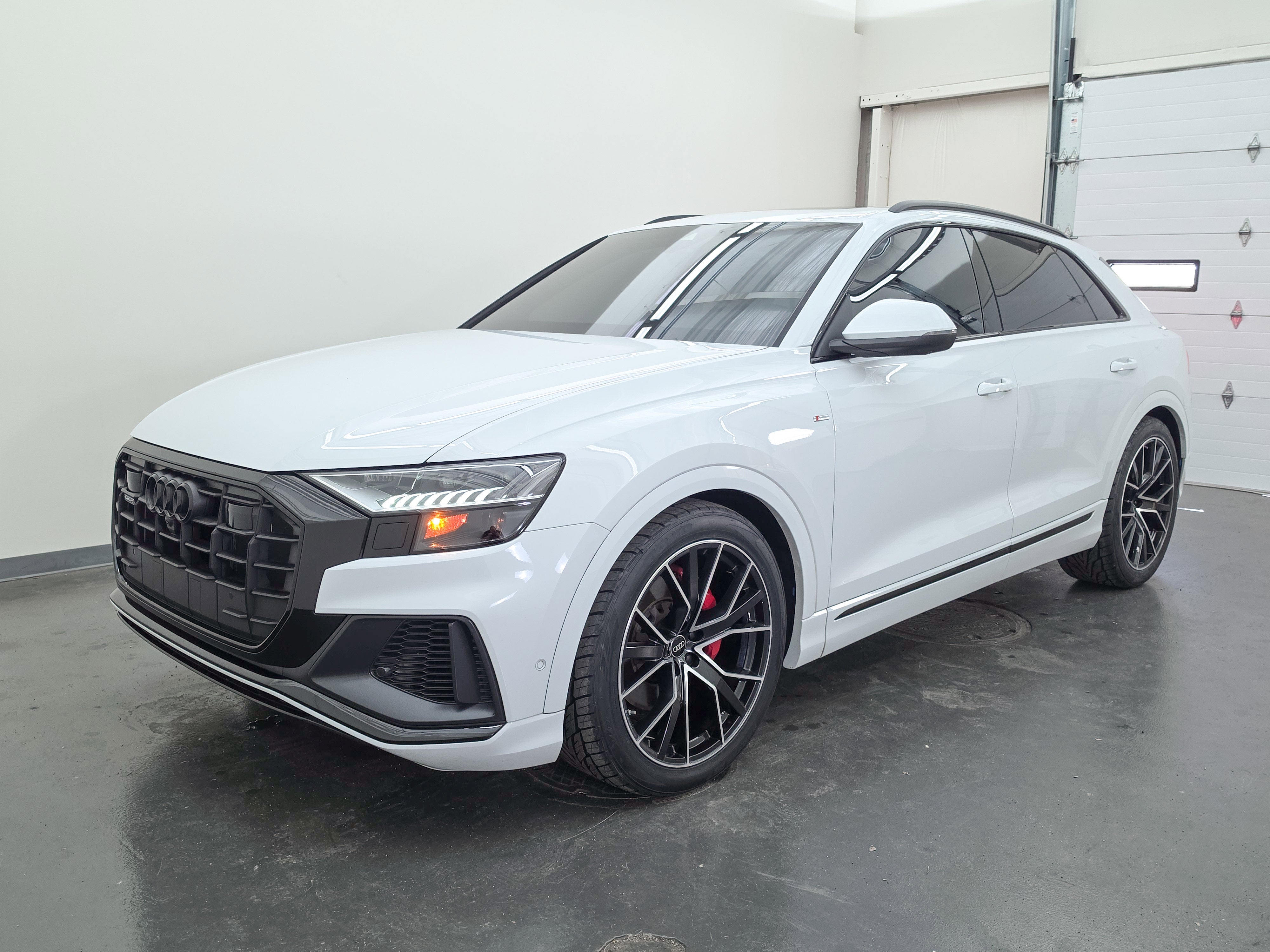 2023 Audi Q8 Prestige