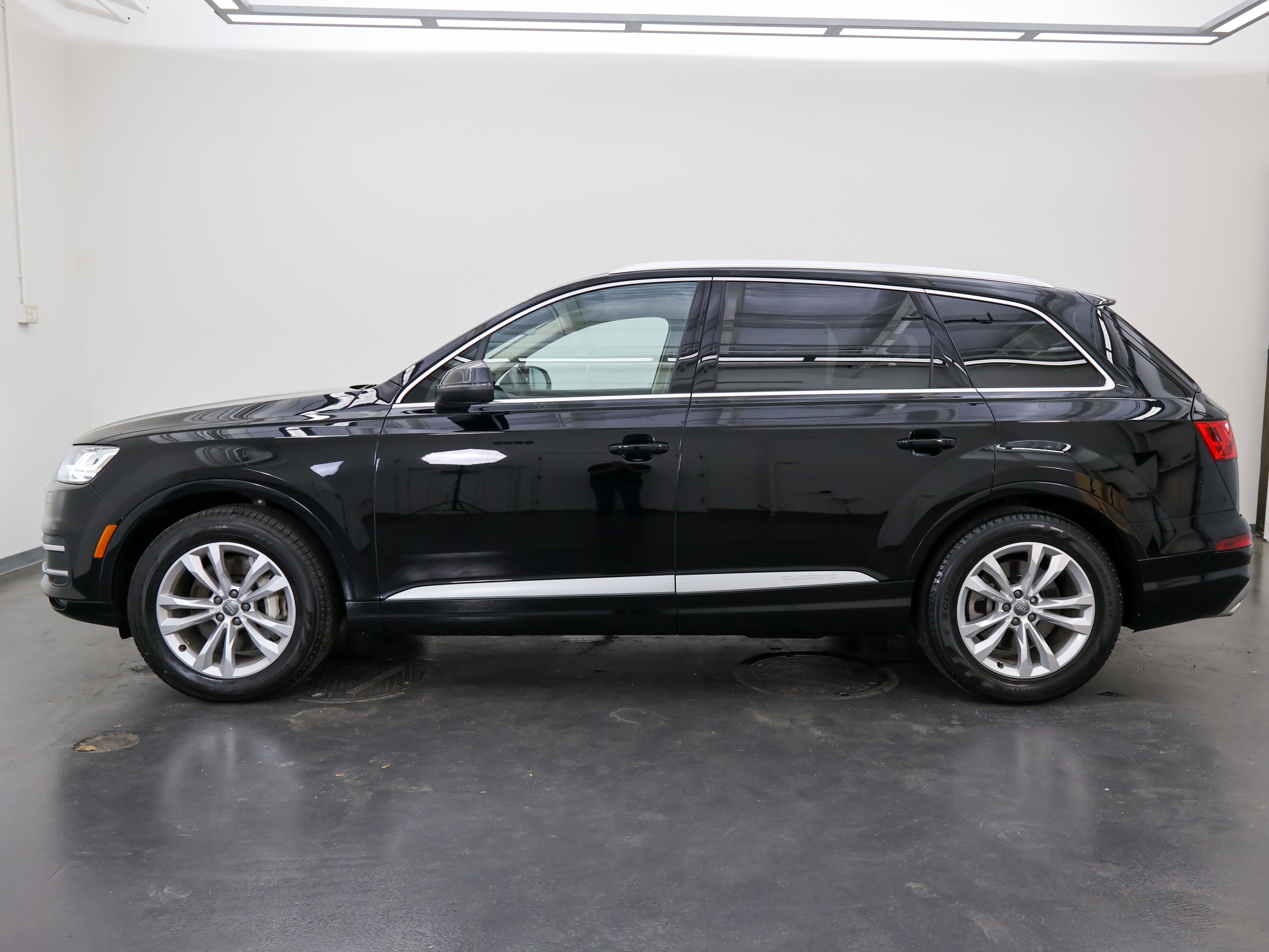 2017 Audi Q7 Premium Plus