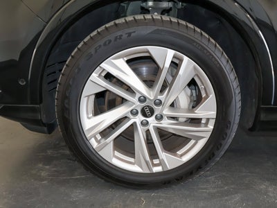 2023 Audi Q7 Premium Plus
