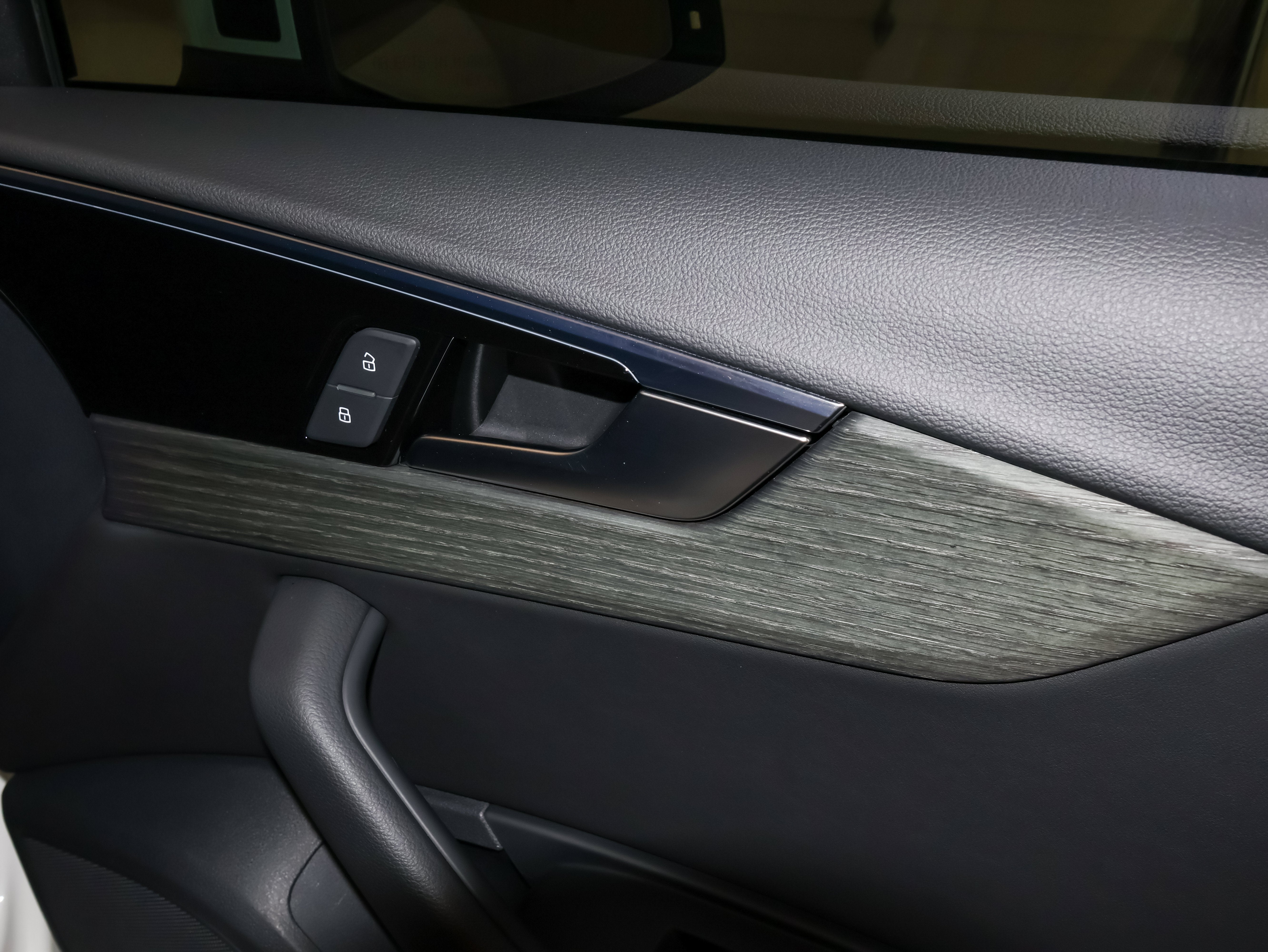 2021 Audi A4 Sedan S line Premium