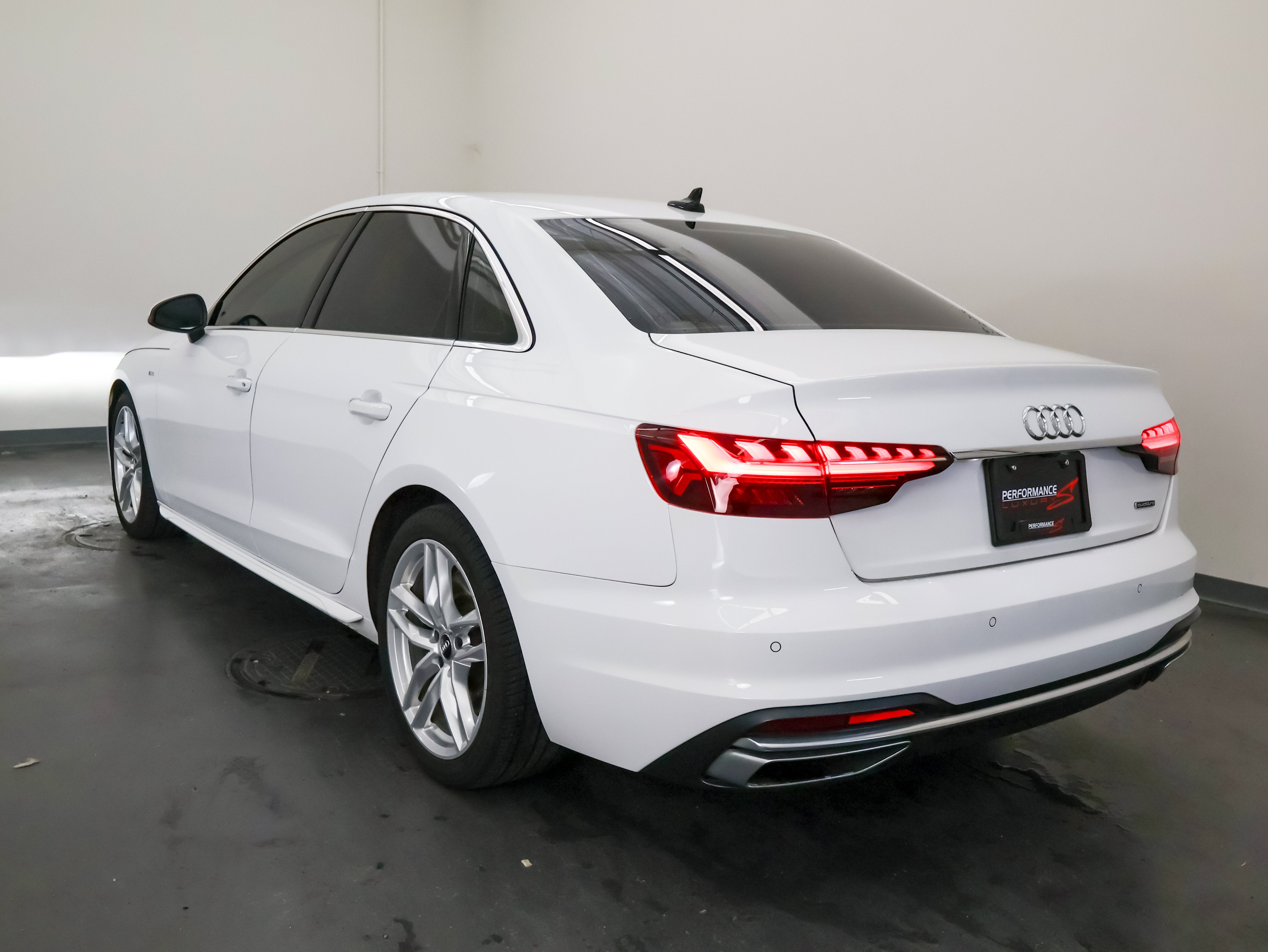 2021 Audi A4 Sedan S line Premium