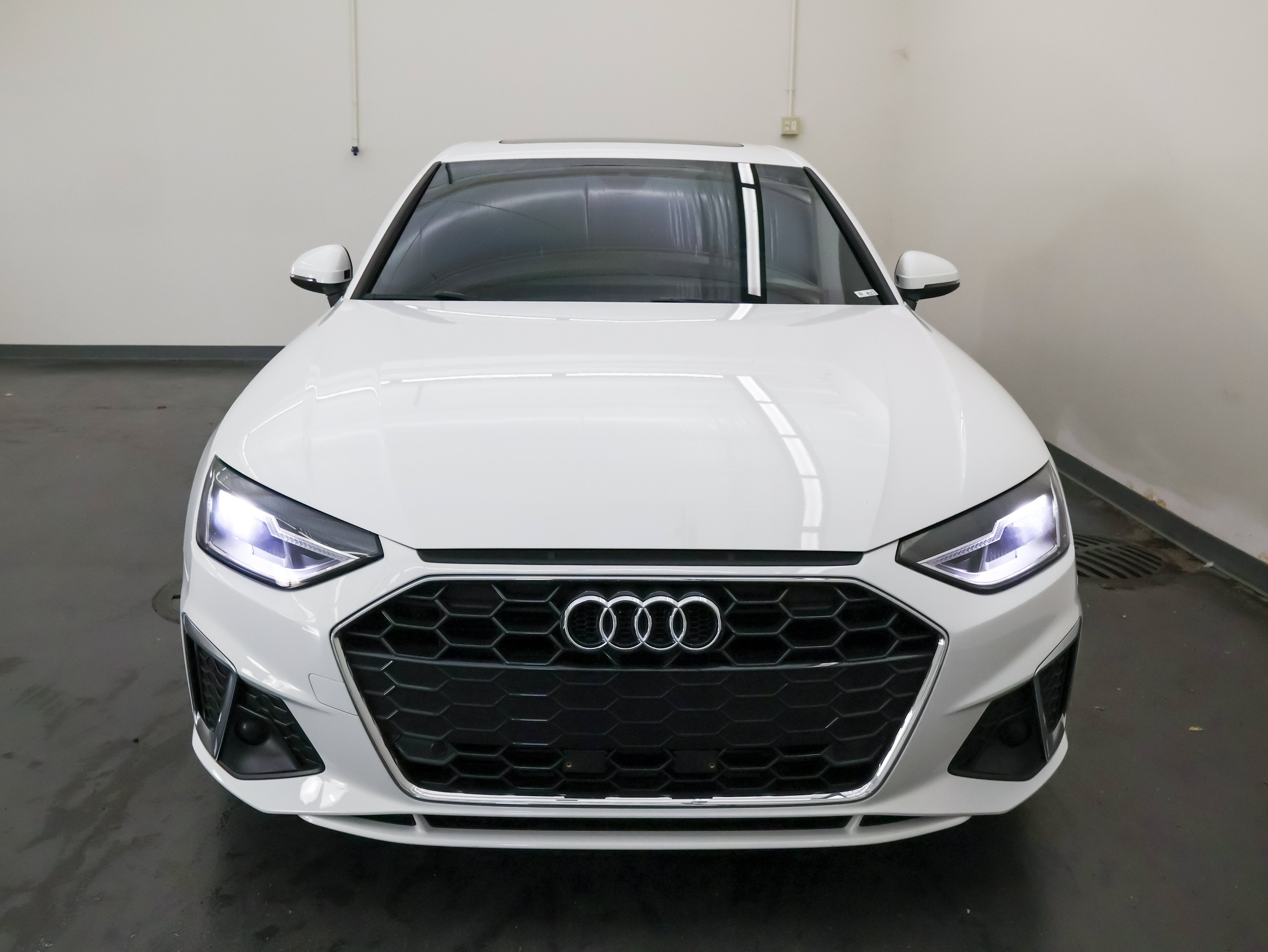 2021 Audi A4 Sedan S line Premium