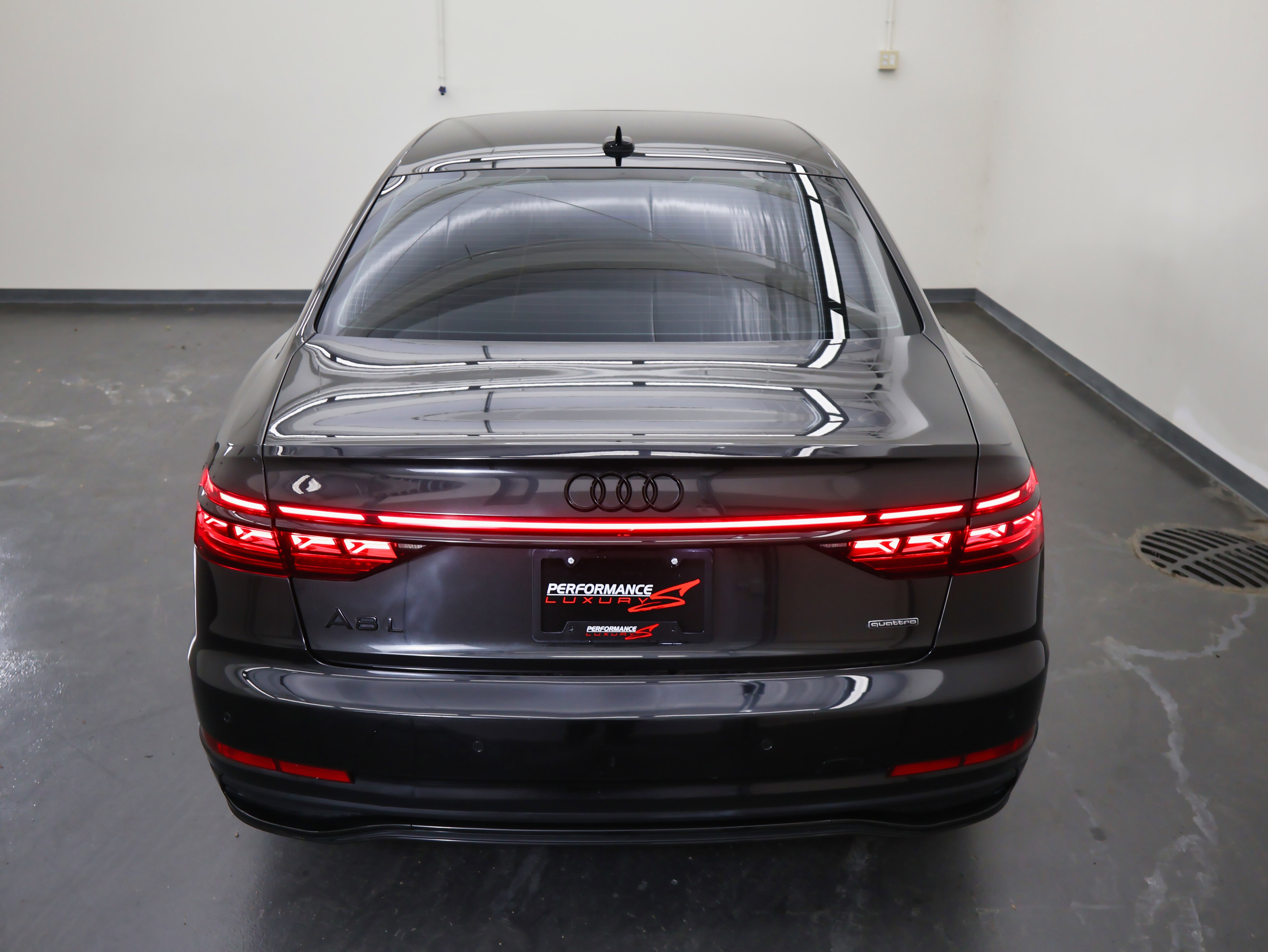 2022 Audi A8 L 55