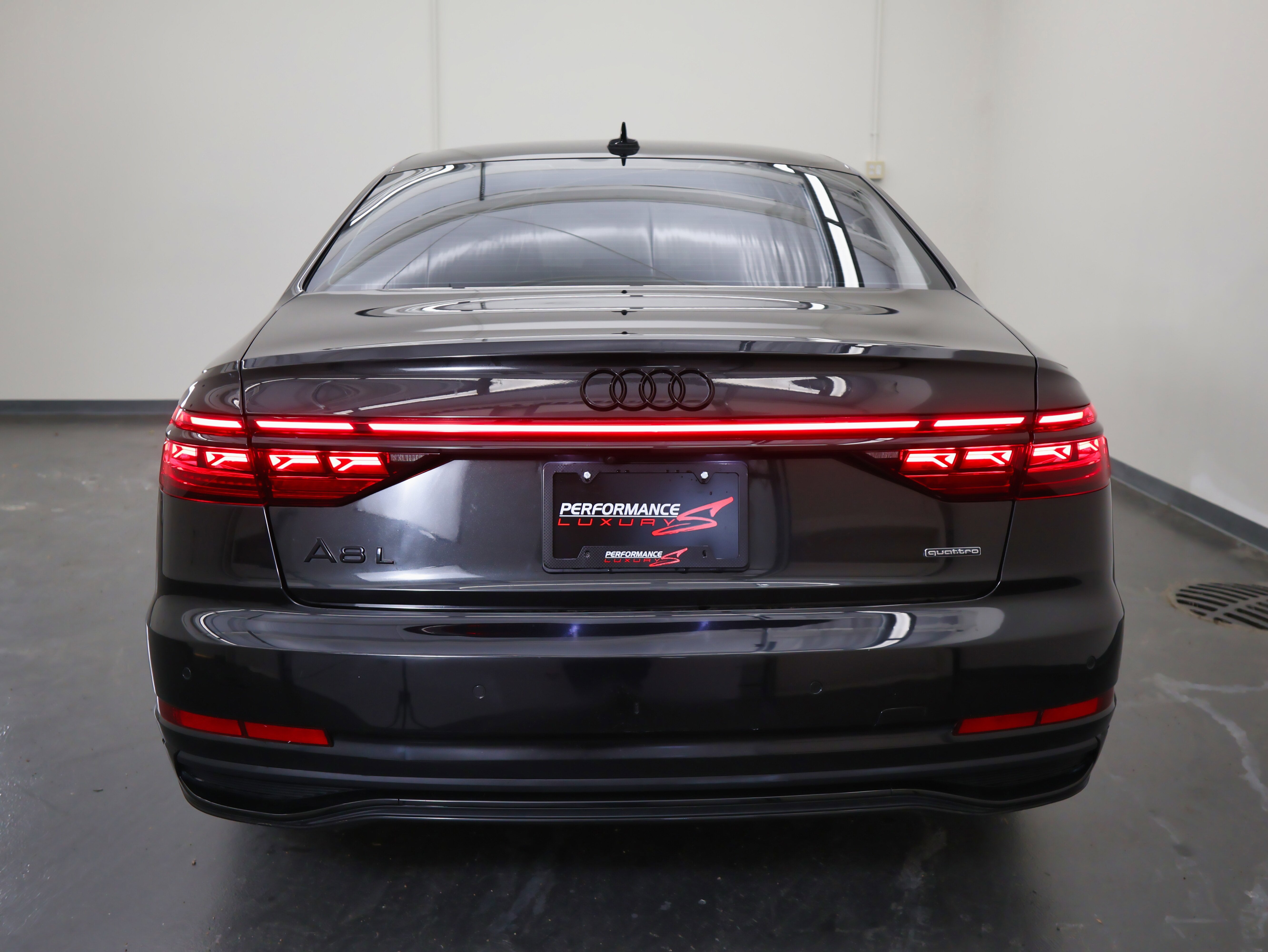 2022 Audi A8 L 55