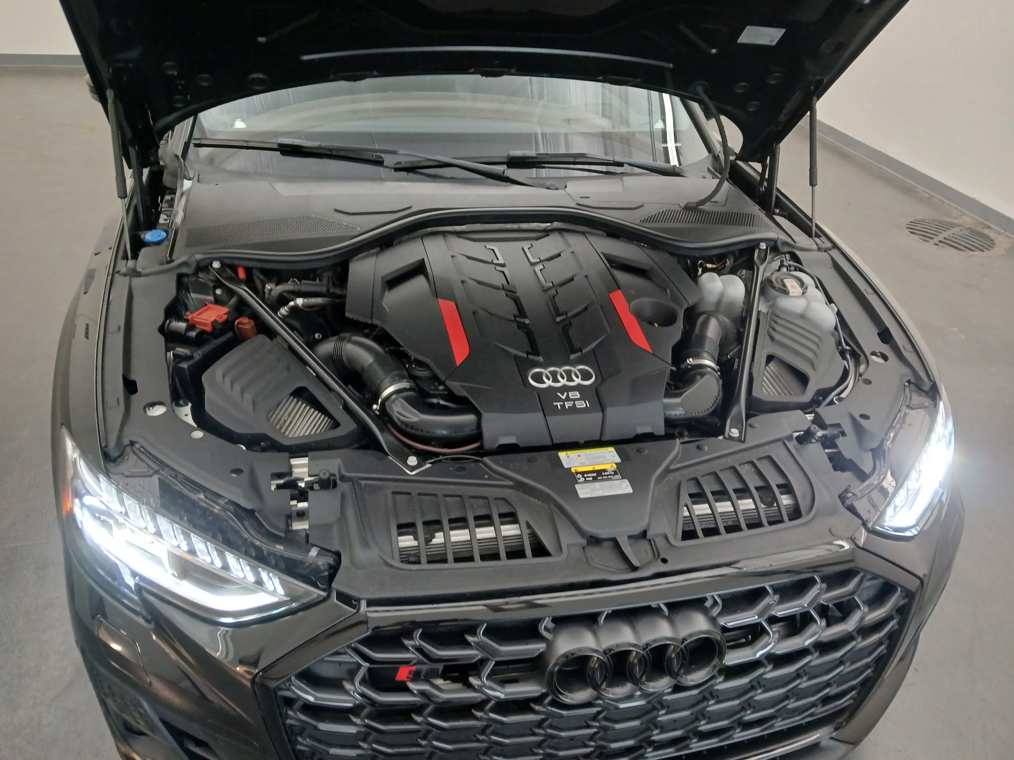 2022 Audi S8 4.0T
