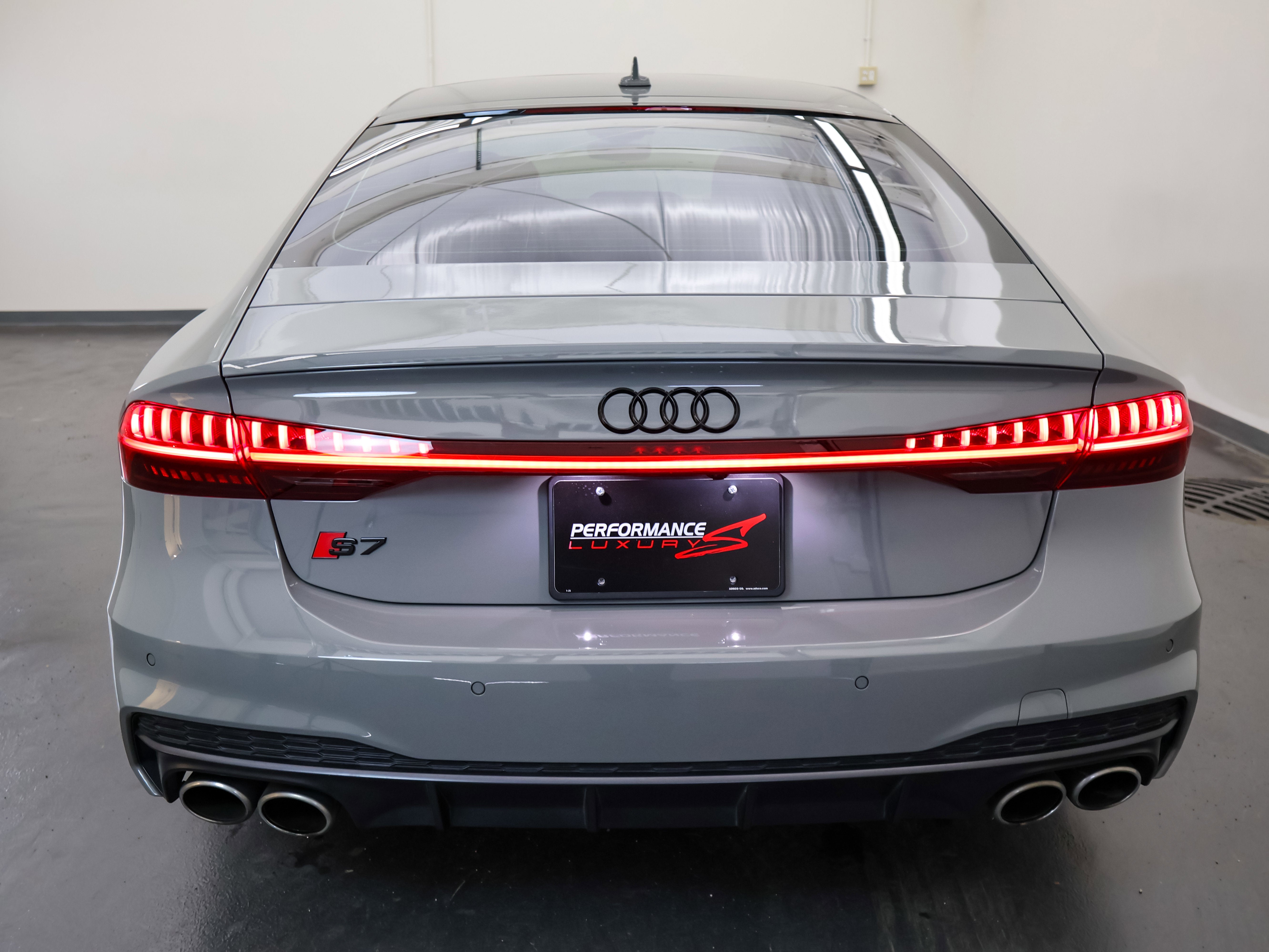 2023 Audi S7 Prestige