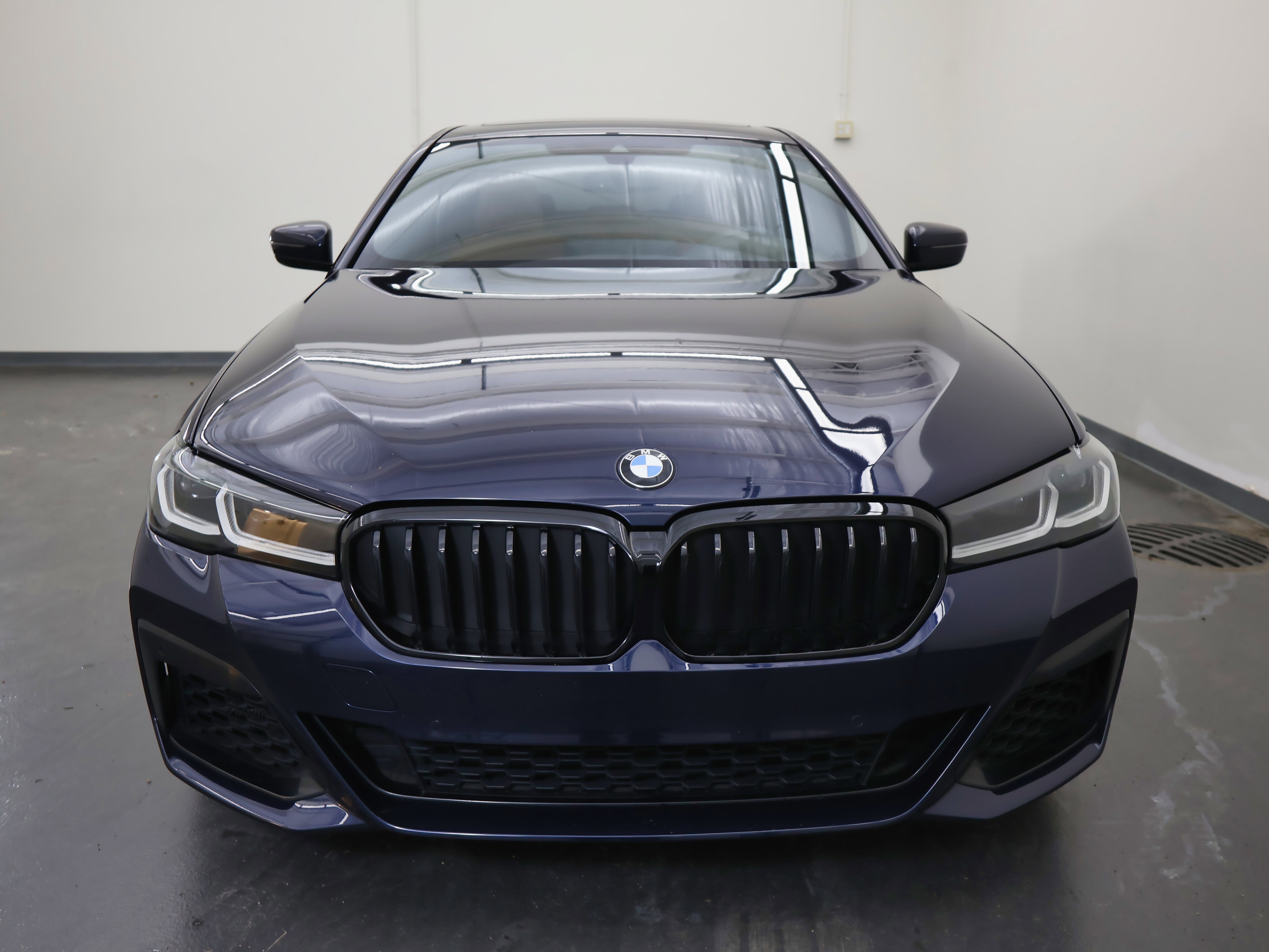 2021 BMW 5 Series M550i xDrive