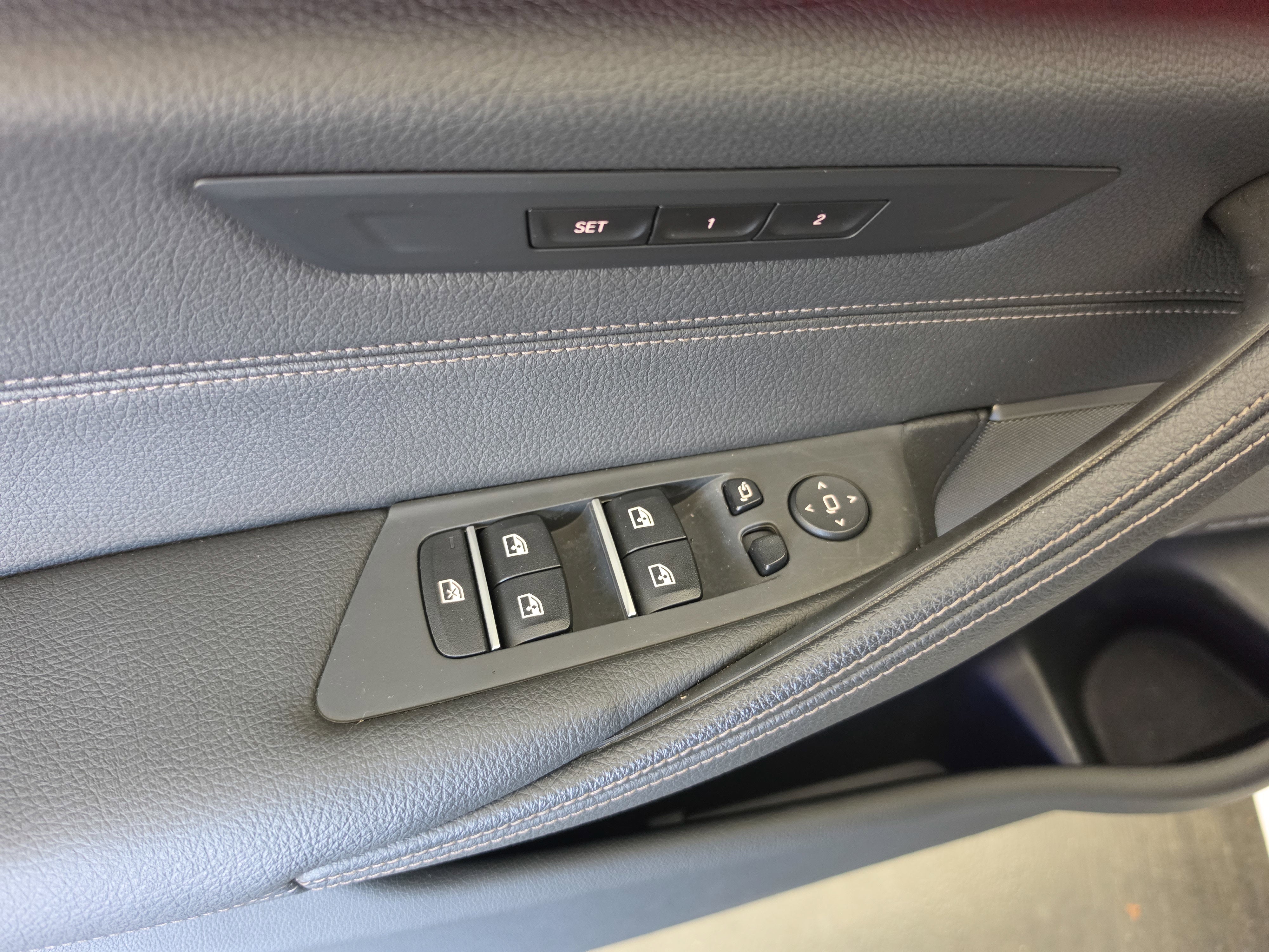 2022 BMW 5 Series M550i xDrive