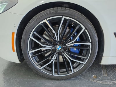 2022 BMW 5 Series M550i xDrive