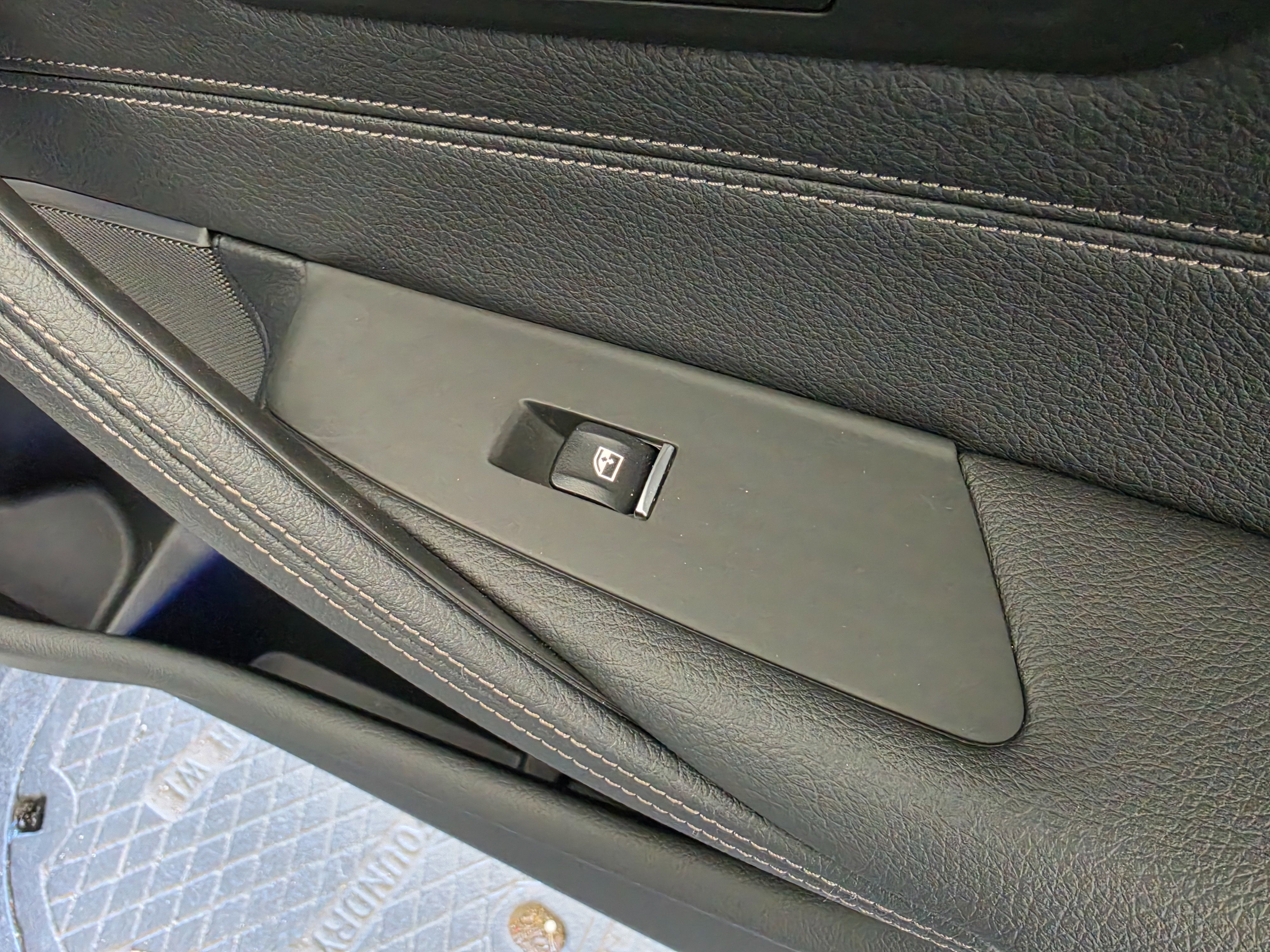 2022 BMW 5 Series M550i xDrive