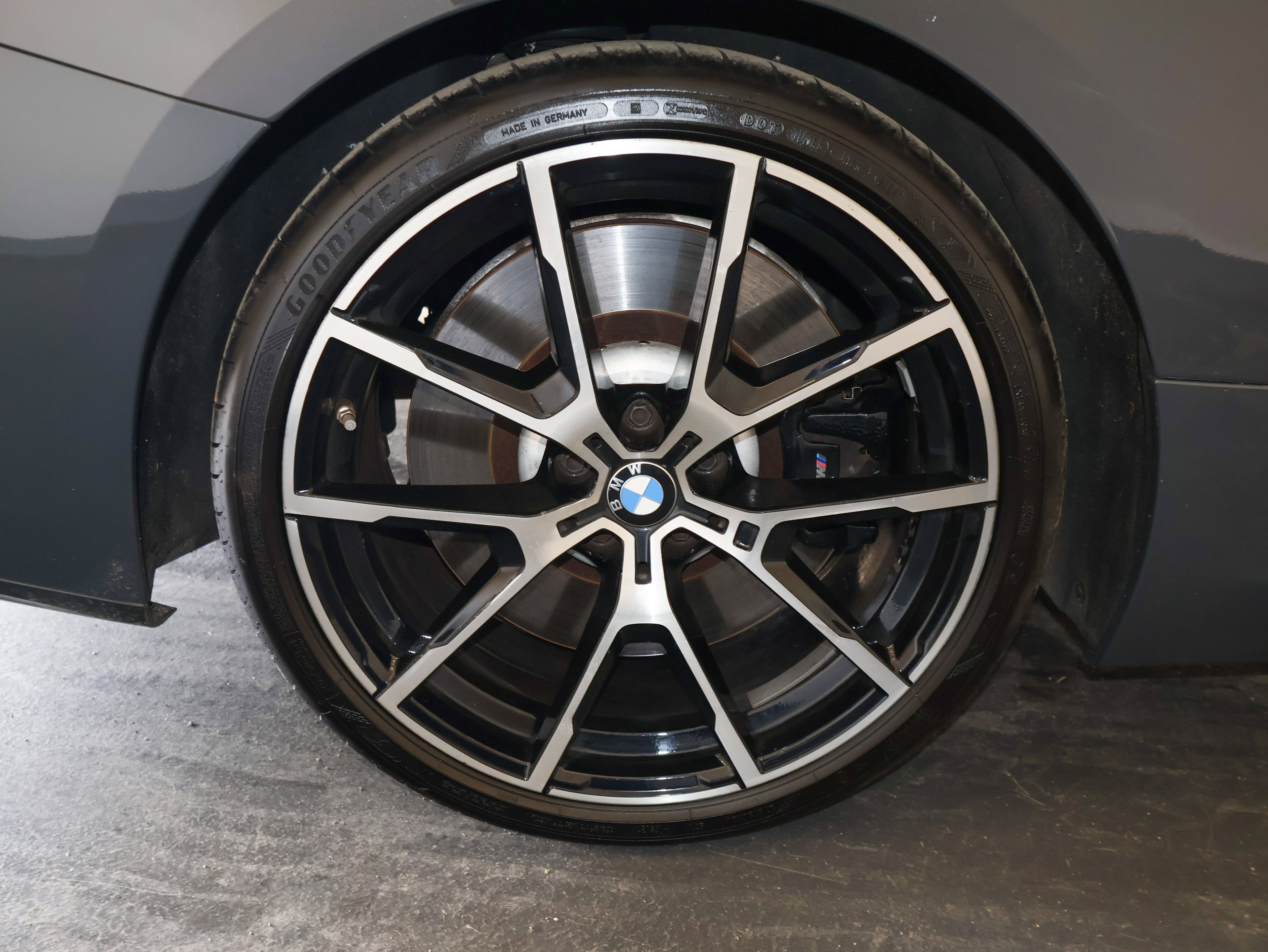 2021 BMW 8 Series M850i xDrive