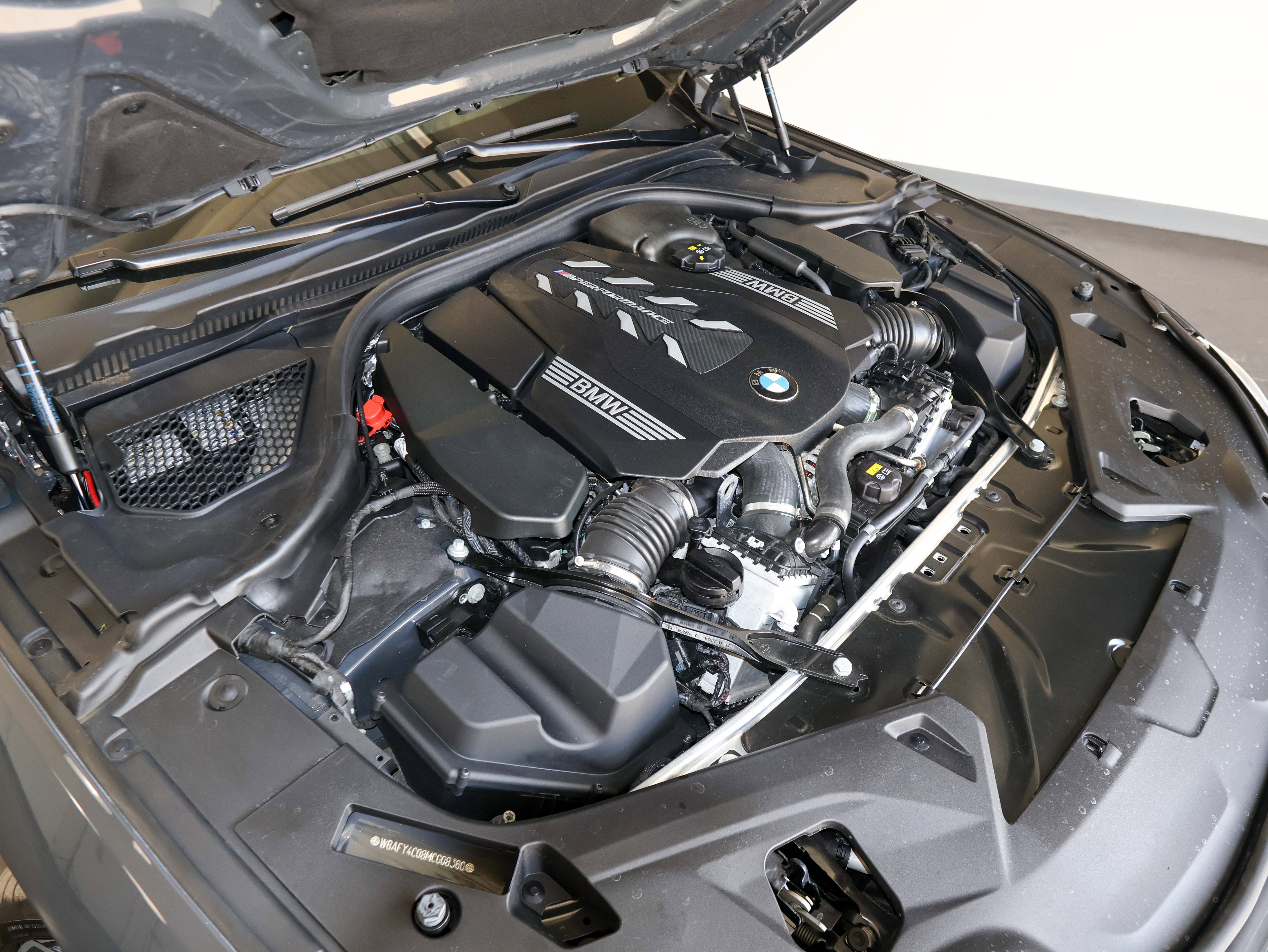 2021 BMW 8 Series M850i xDrive