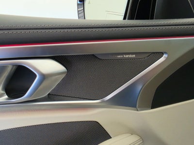 2024 BMW 8 Series M850i