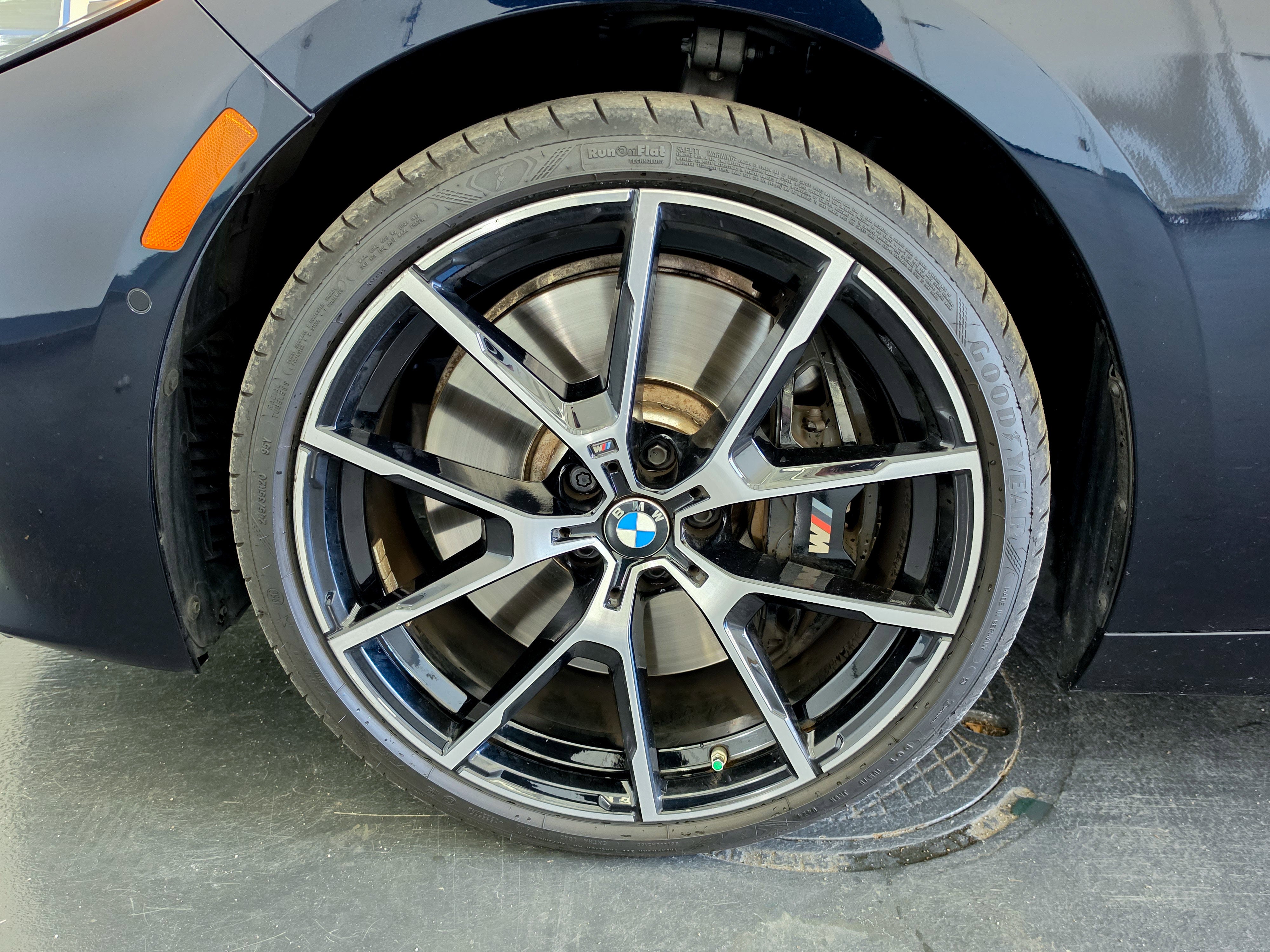 2024 BMW 8 Series M850i