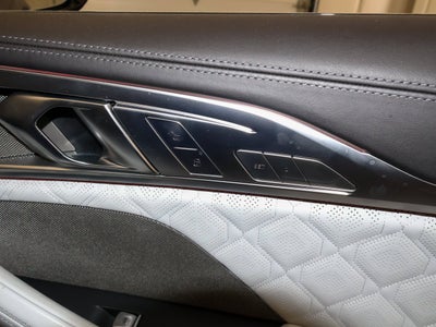 2022 BMW M8 Competition