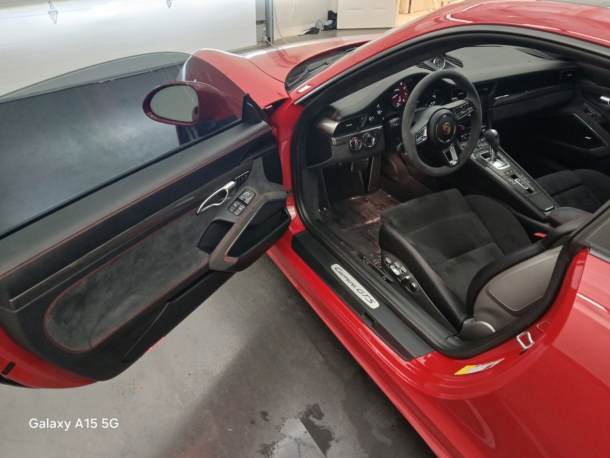 2017 Porsche 911 Carrera GTS