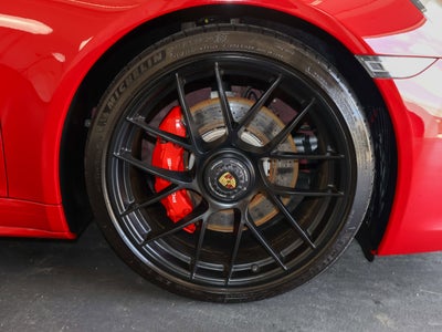 2017 Porsche 911 Carrera GTS