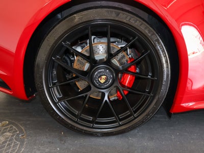 2017 Porsche 911 Carrera GTS