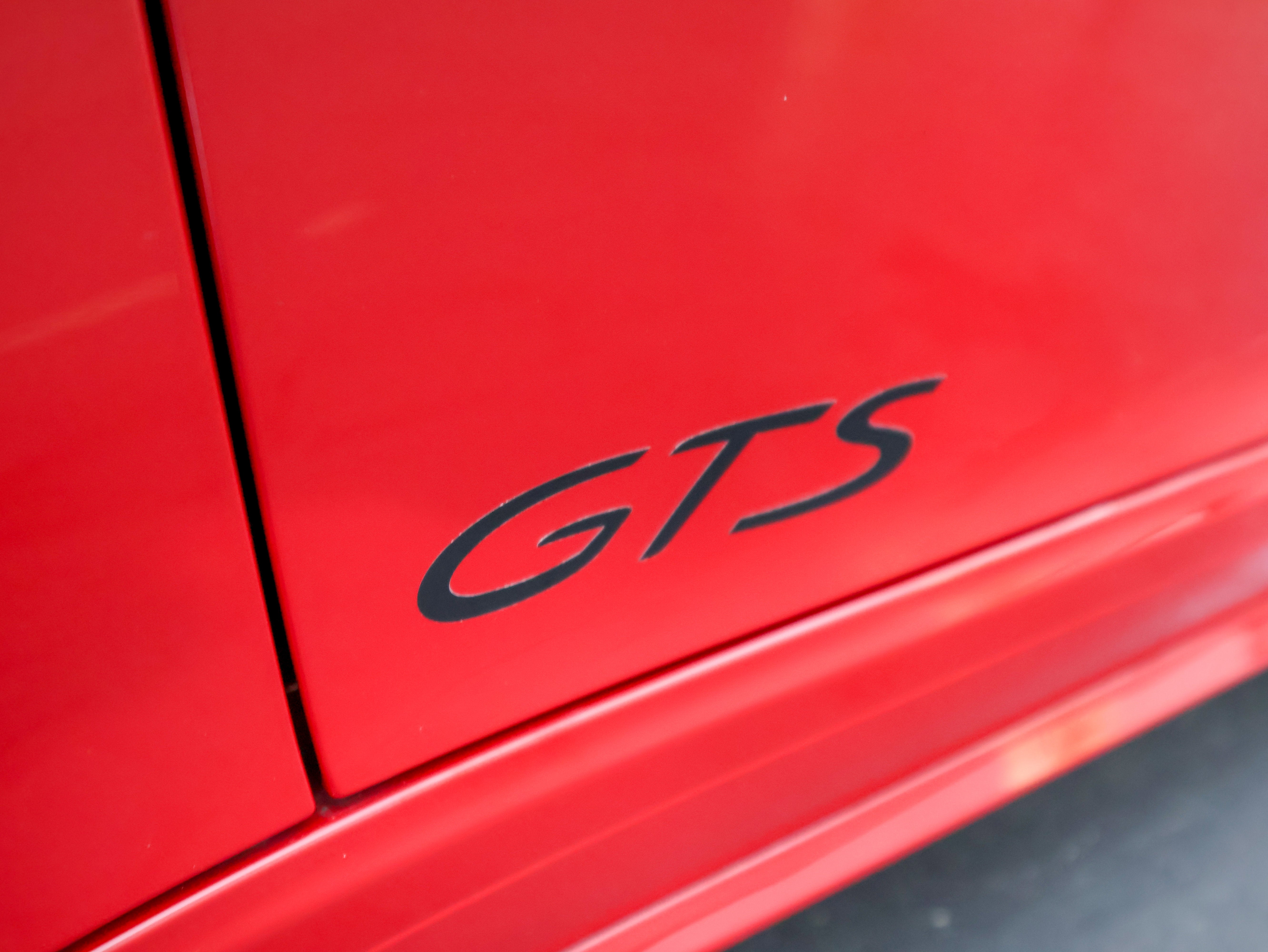 2017 Porsche 911 Carrera GTS