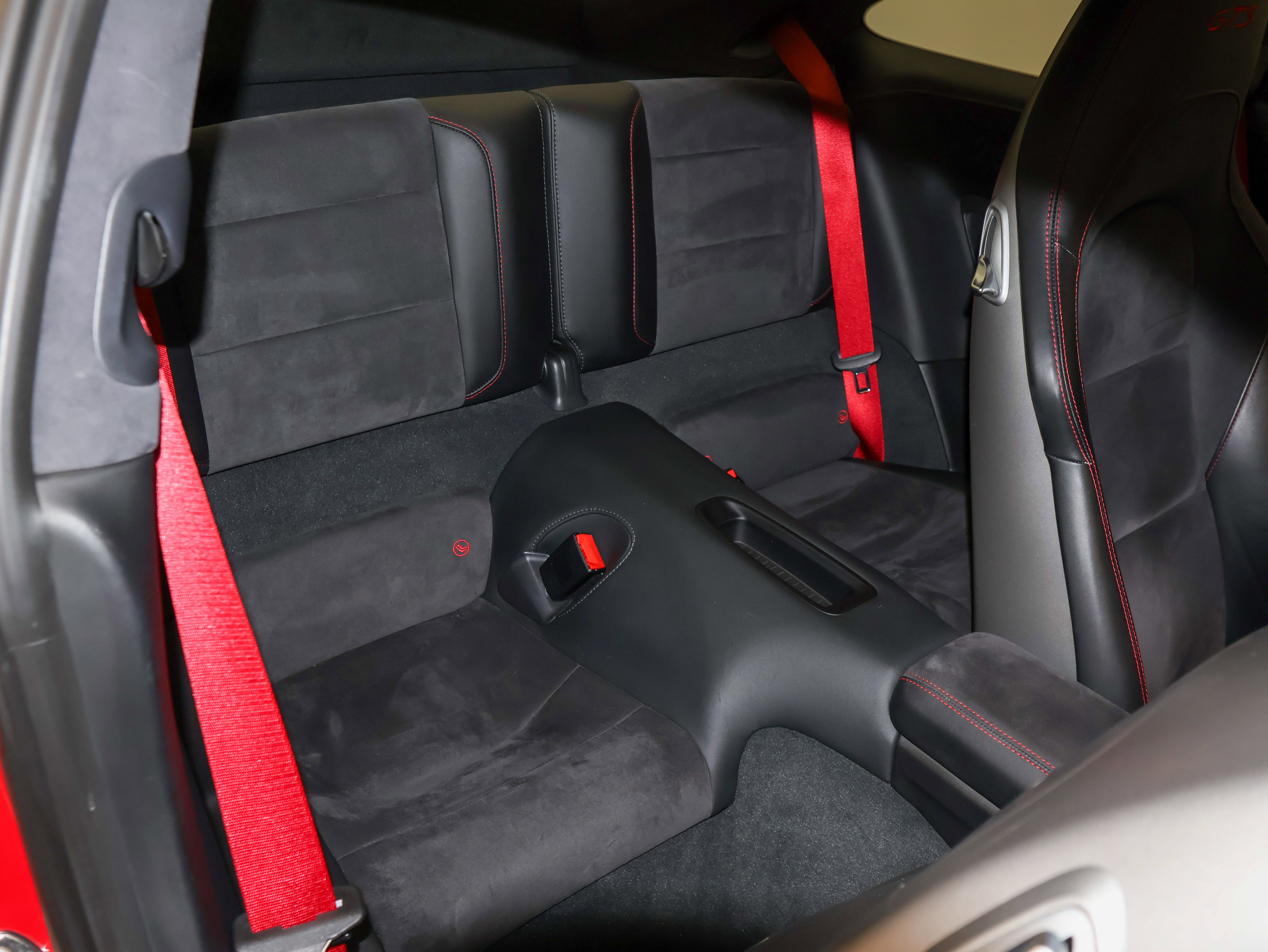 2017 Porsche 911 Carrera GTS