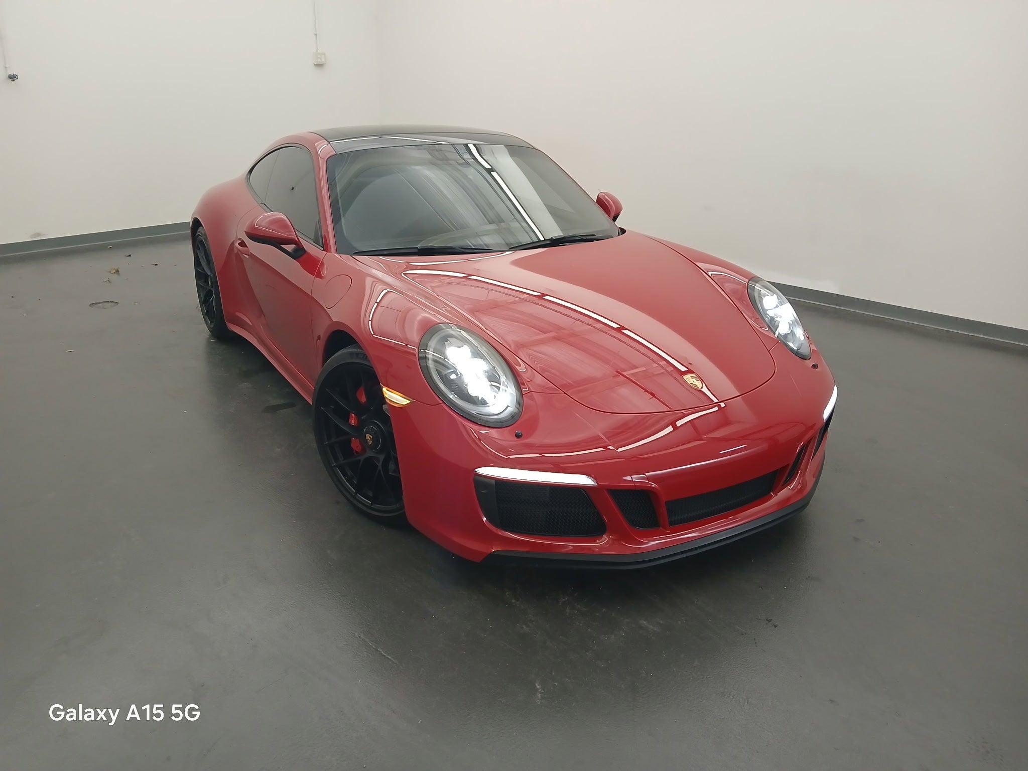 2017 Porsche 911 Carrera GTS