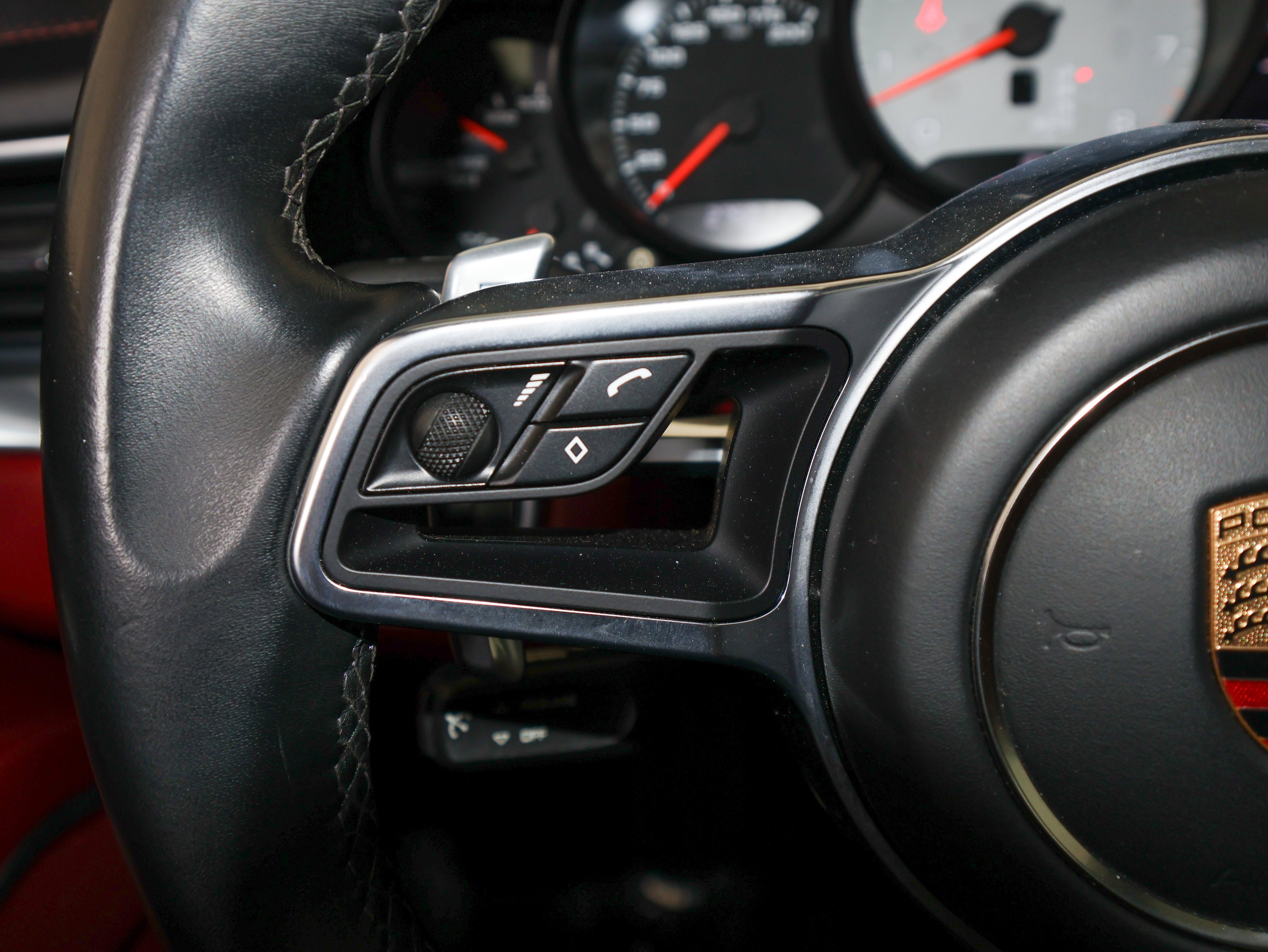 2017 Porsche 911 Carrera S