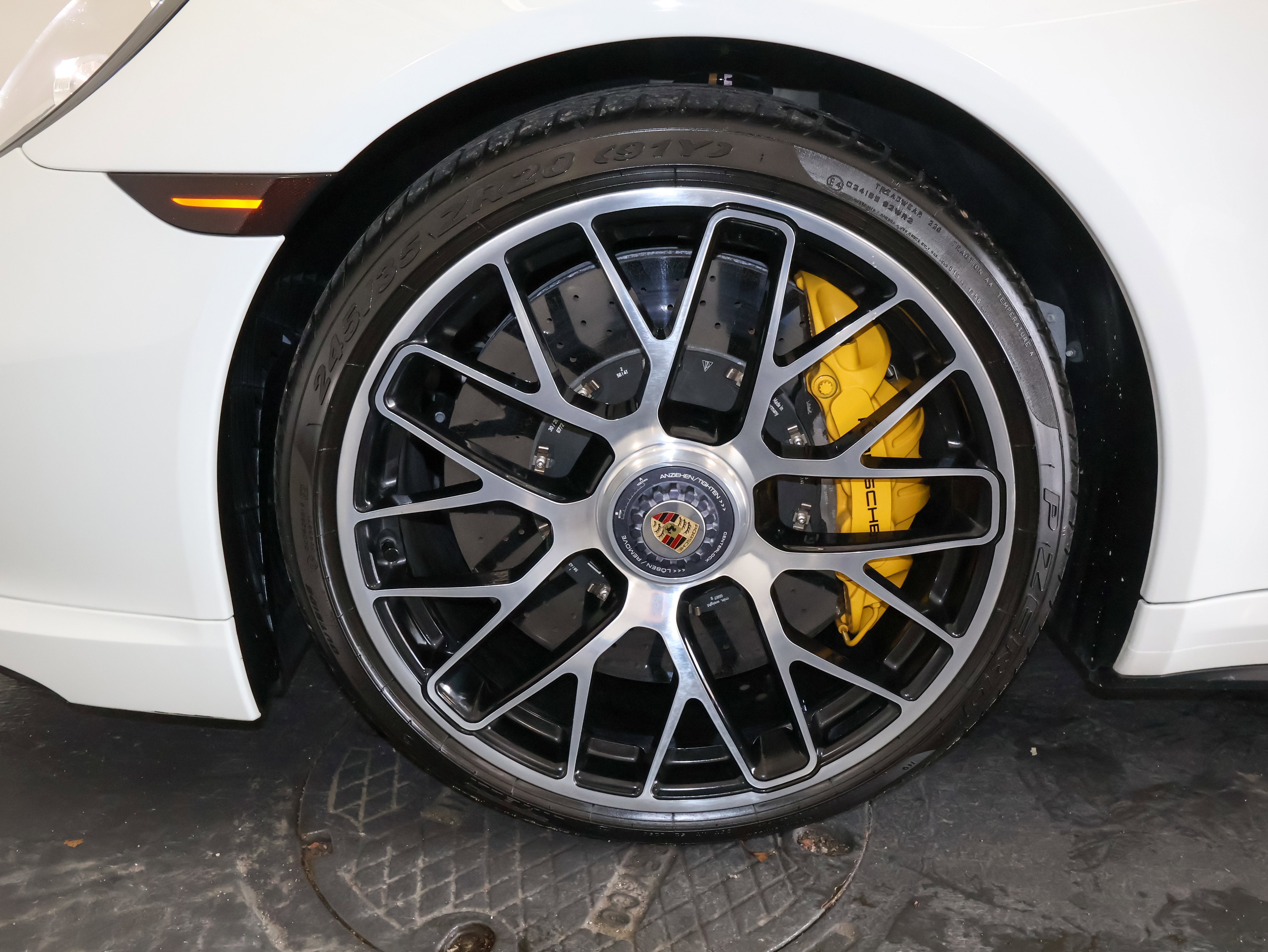 2015 Porsche 911 Turbo