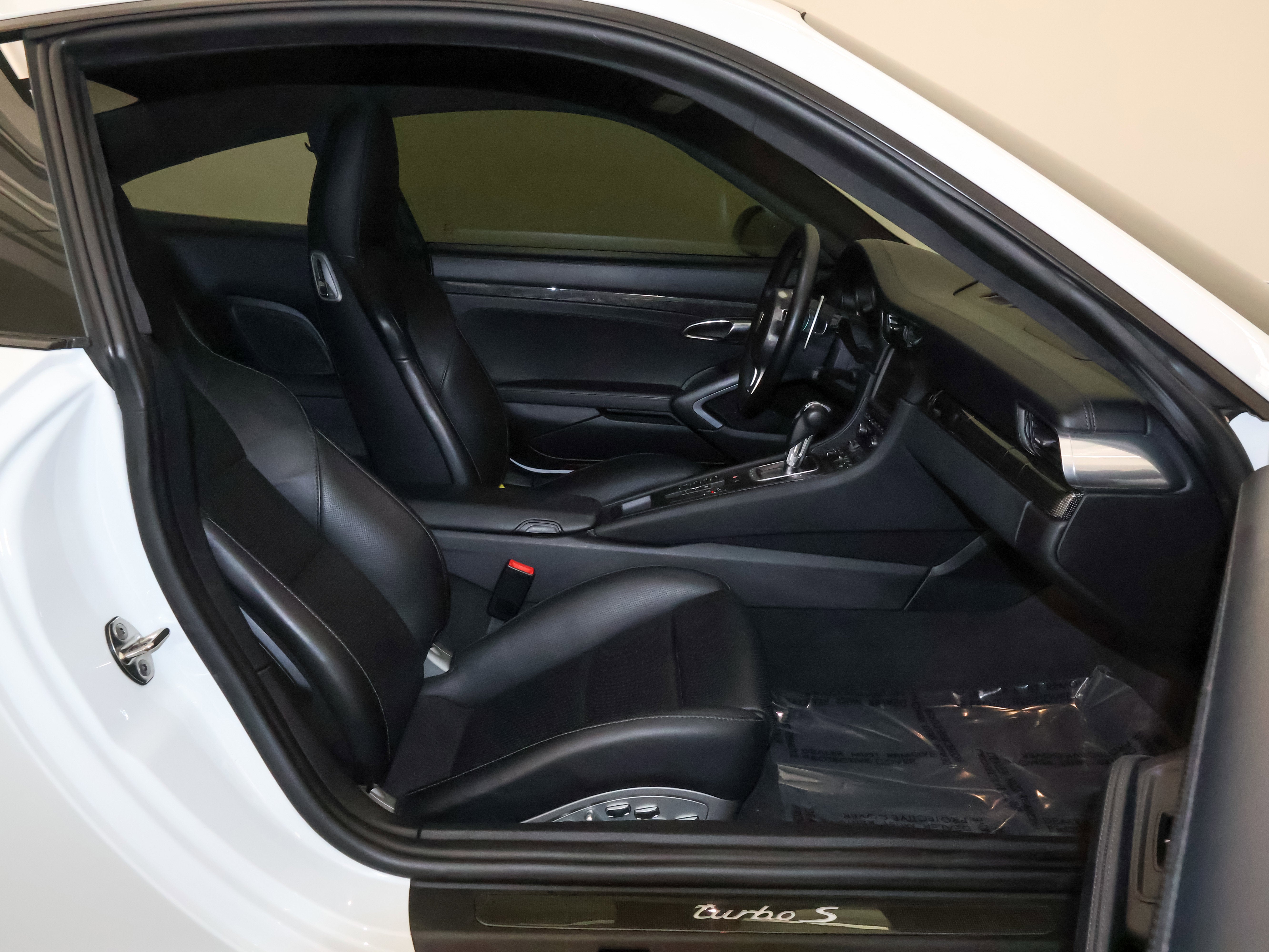 2015 Porsche 911 Turbo