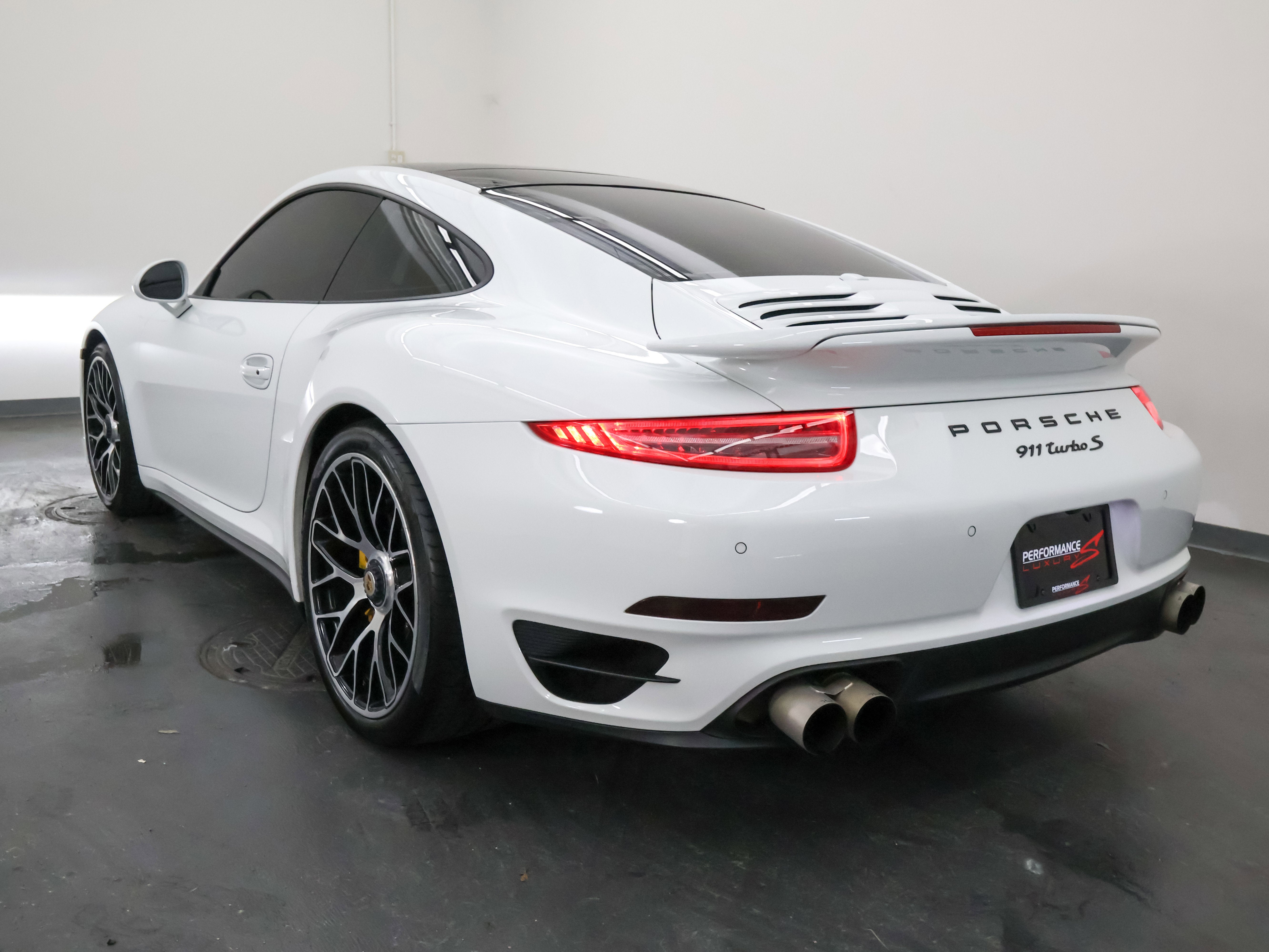 2015 Porsche 911 Turbo