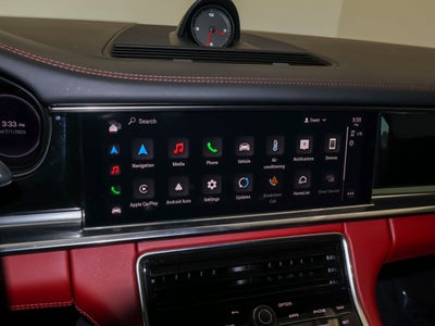 2022 Porsche Panamera 4