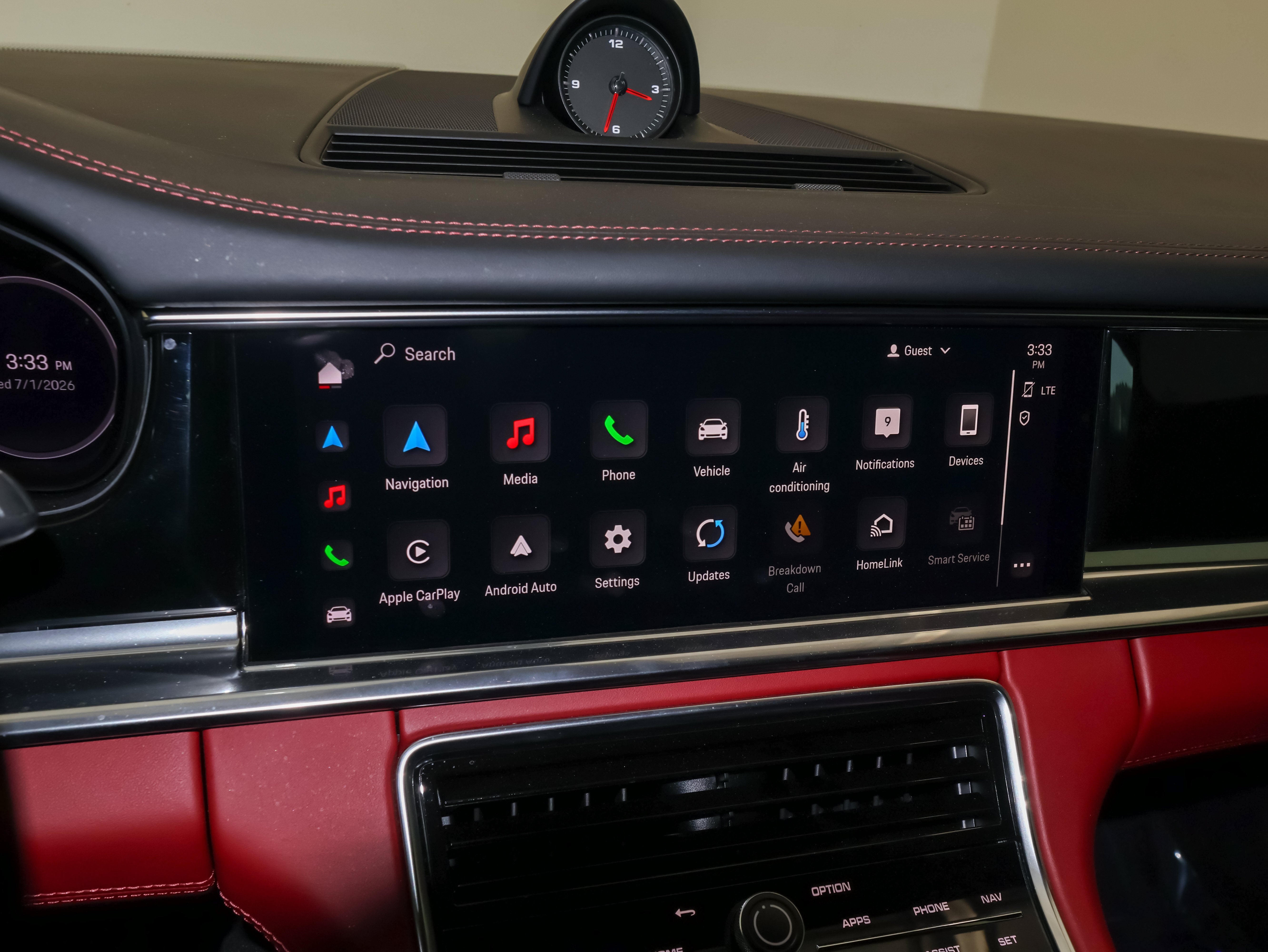 2022 Porsche Panamera 4