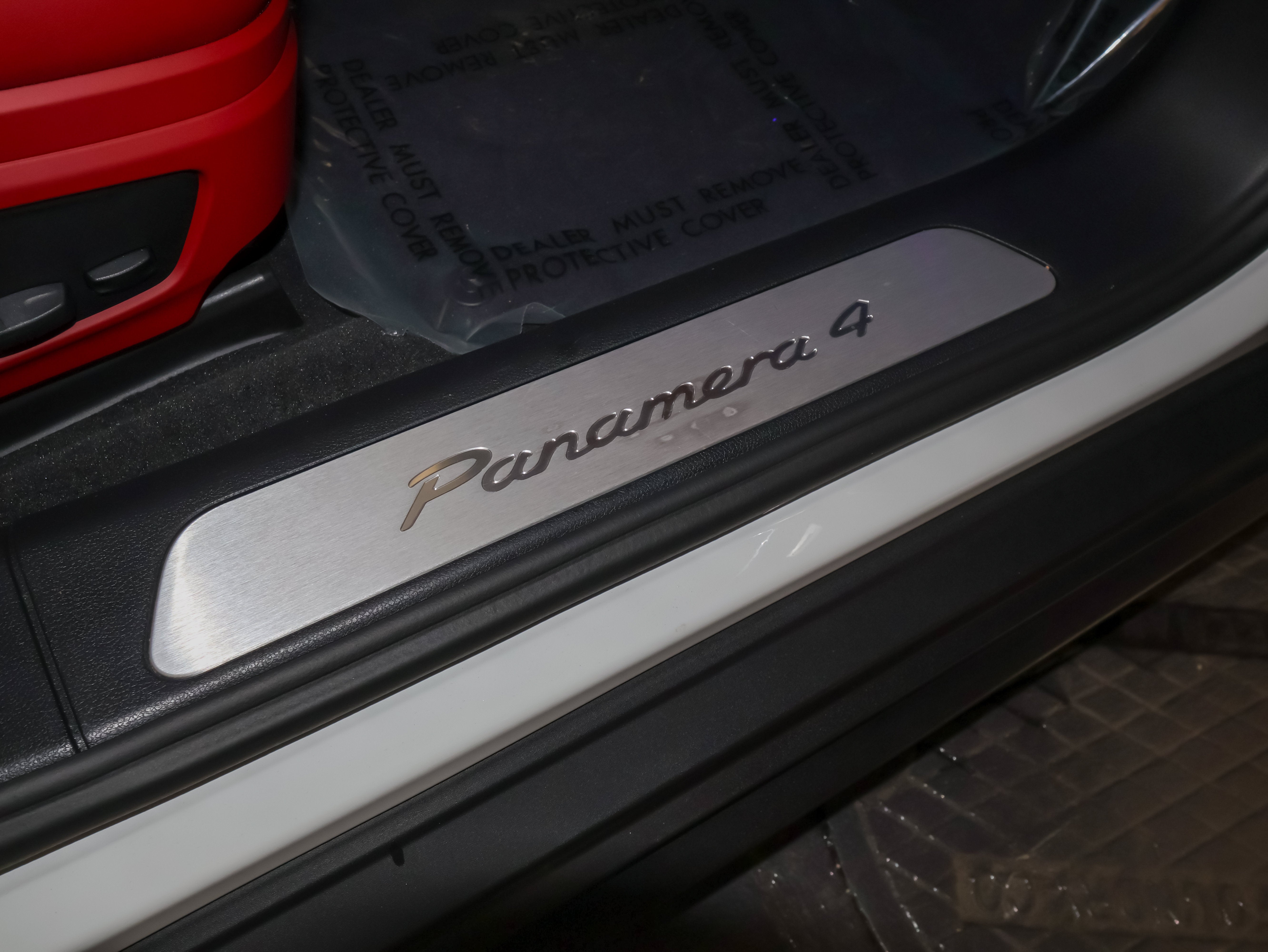 2022 Porsche Panamera 4