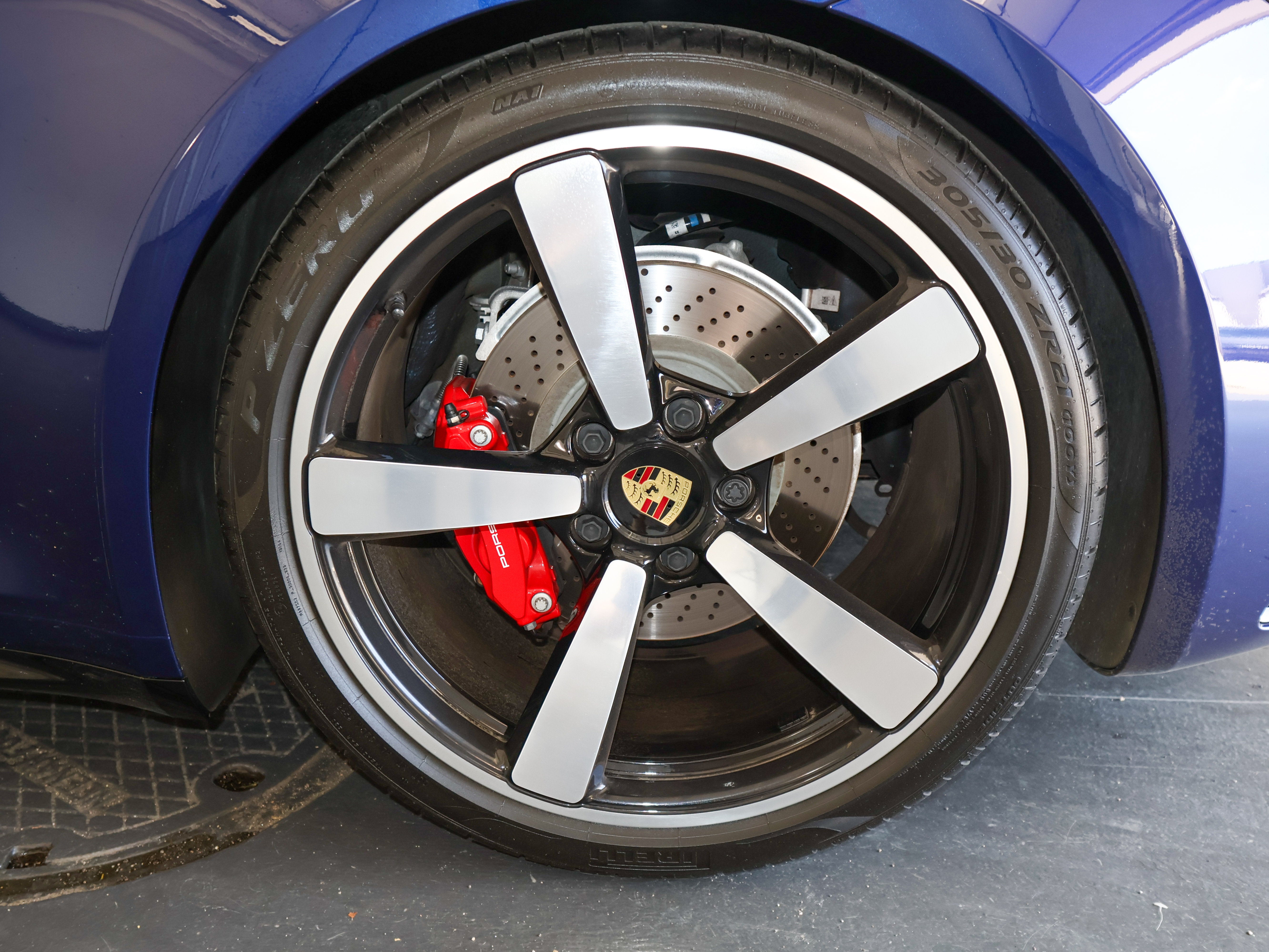 2024 Porsche 911 Carrera 4S
