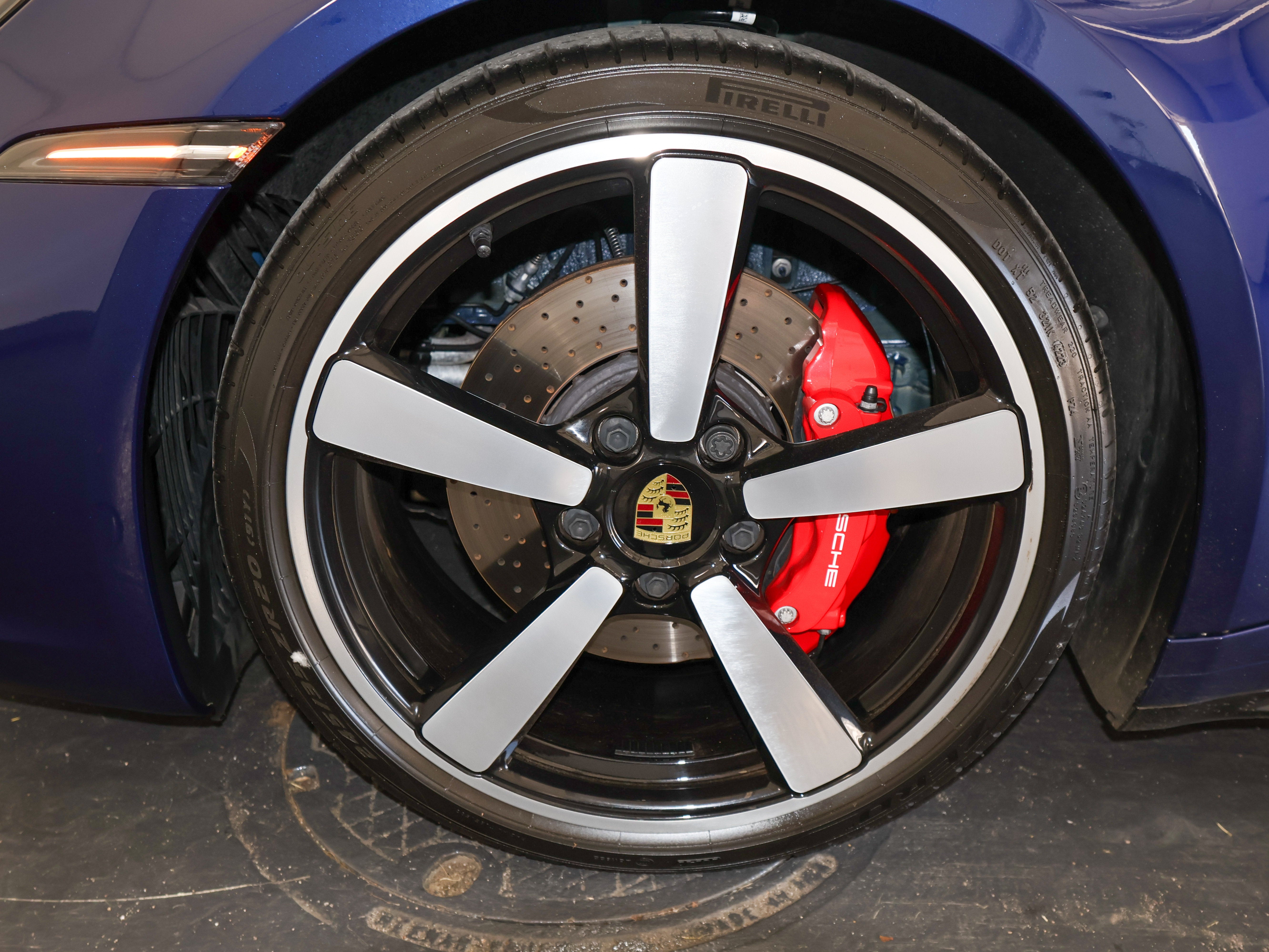 2024 Porsche 911 Carrera 4S