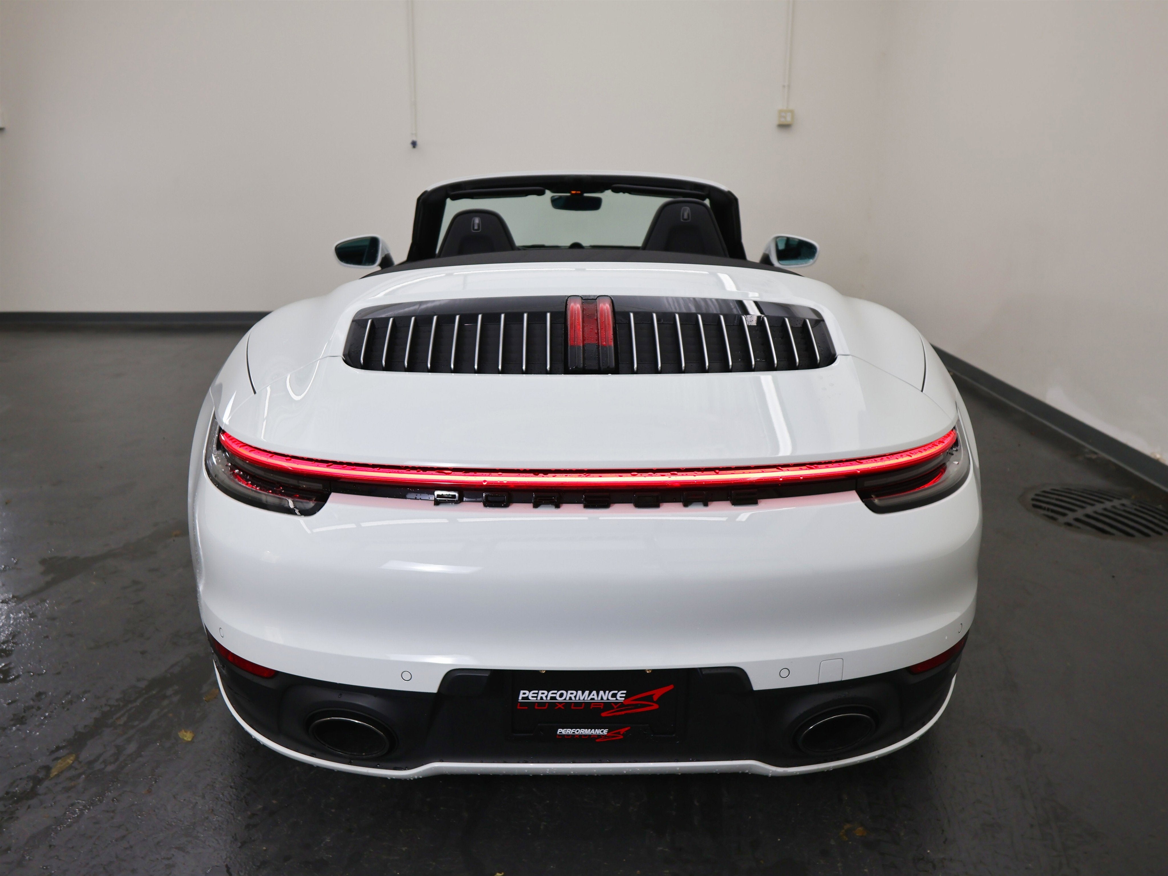2020 Porsche 911 Carrera 4S